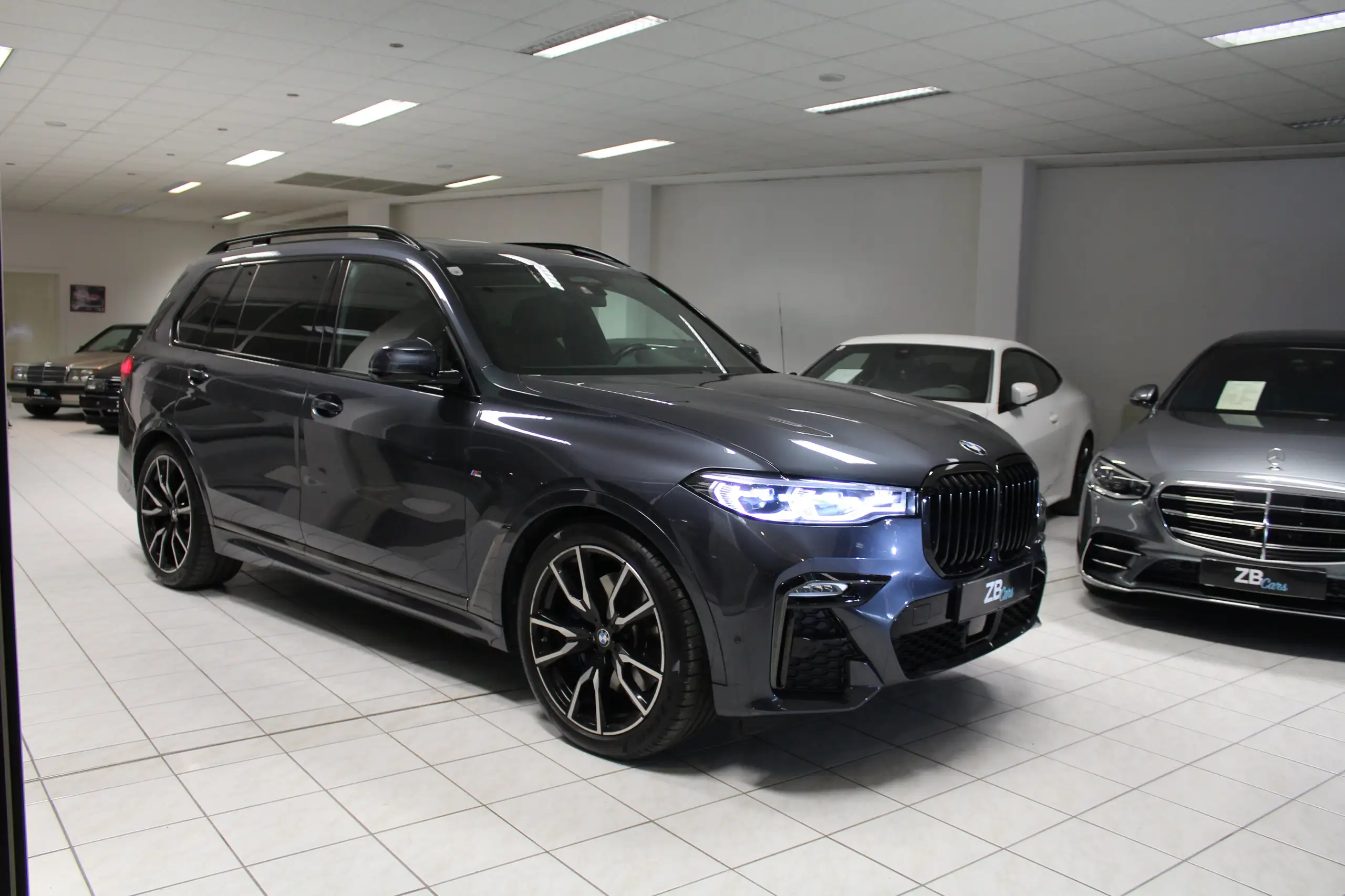 BMW - X7