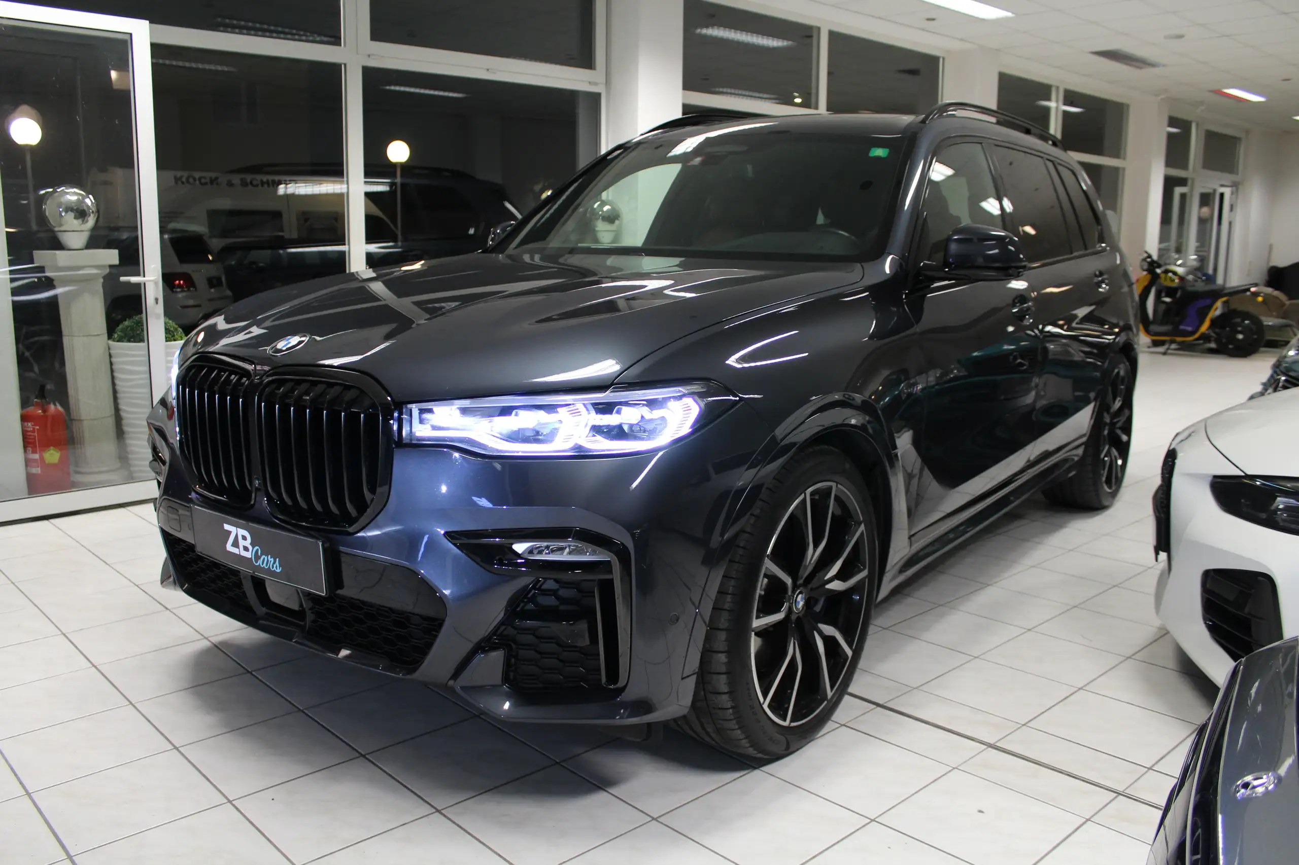 BMW - X7