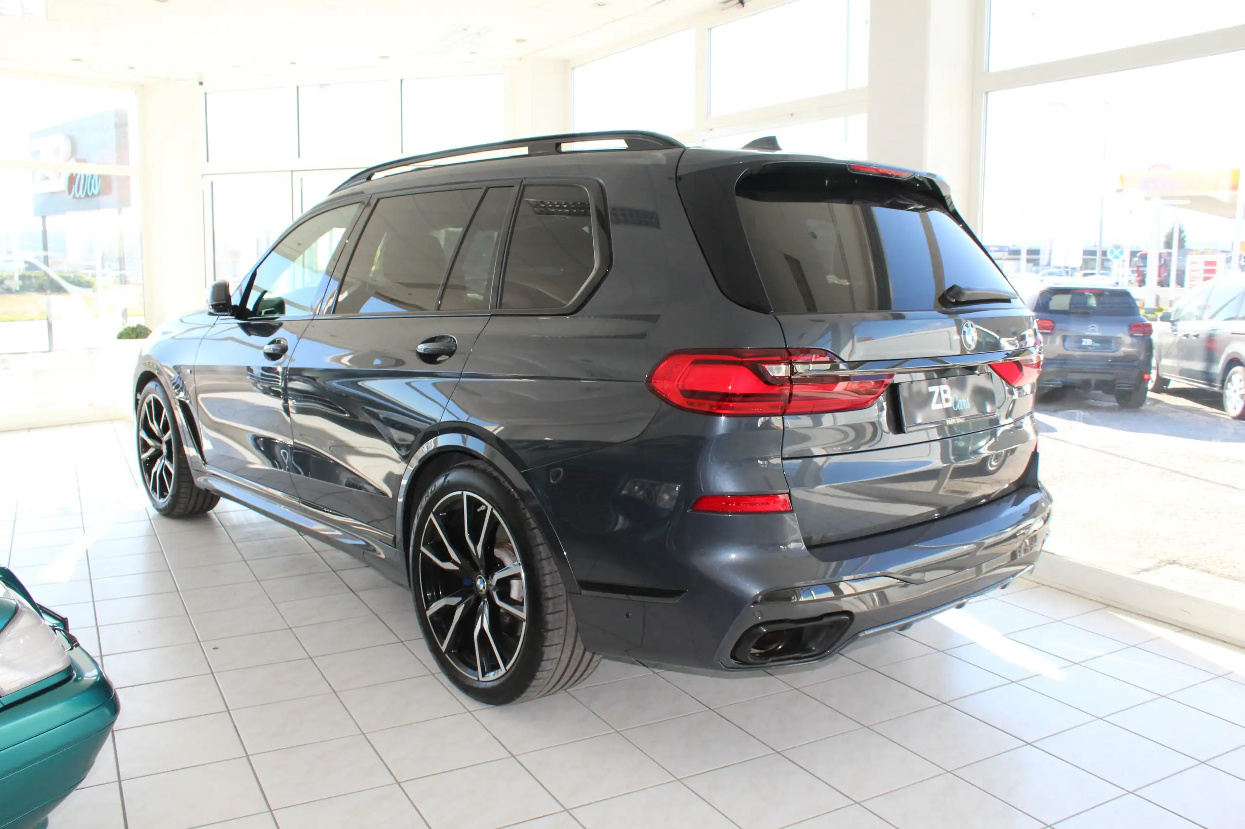 BMW - X7