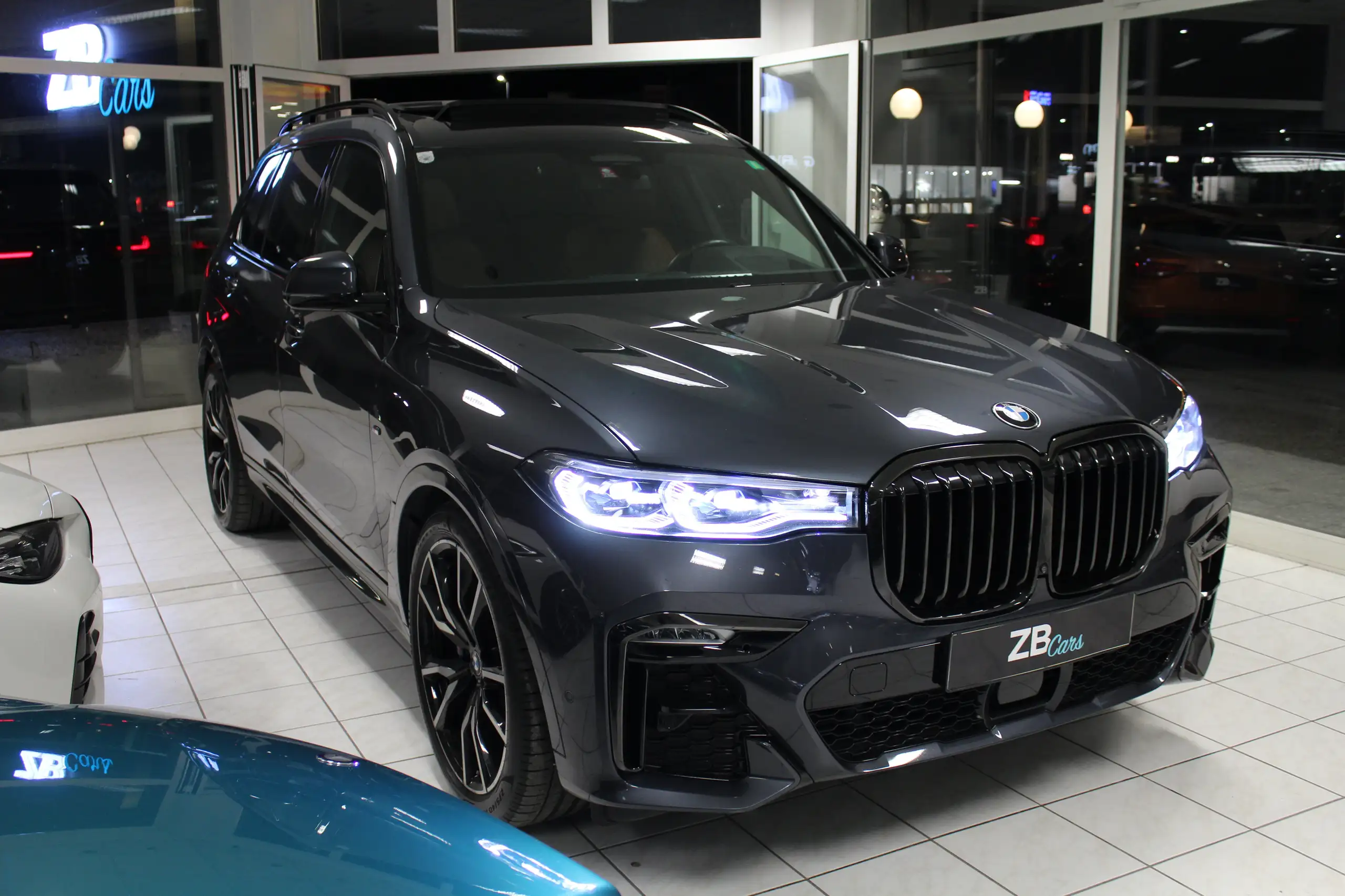 BMW - X7