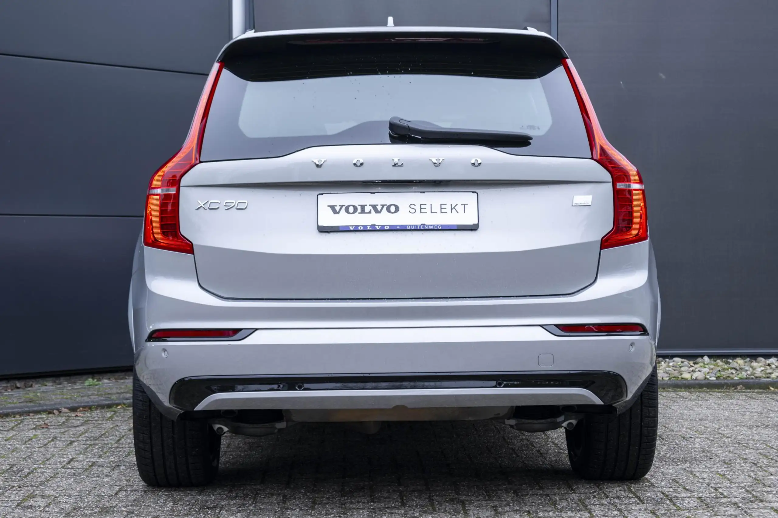 Volvo - XC90