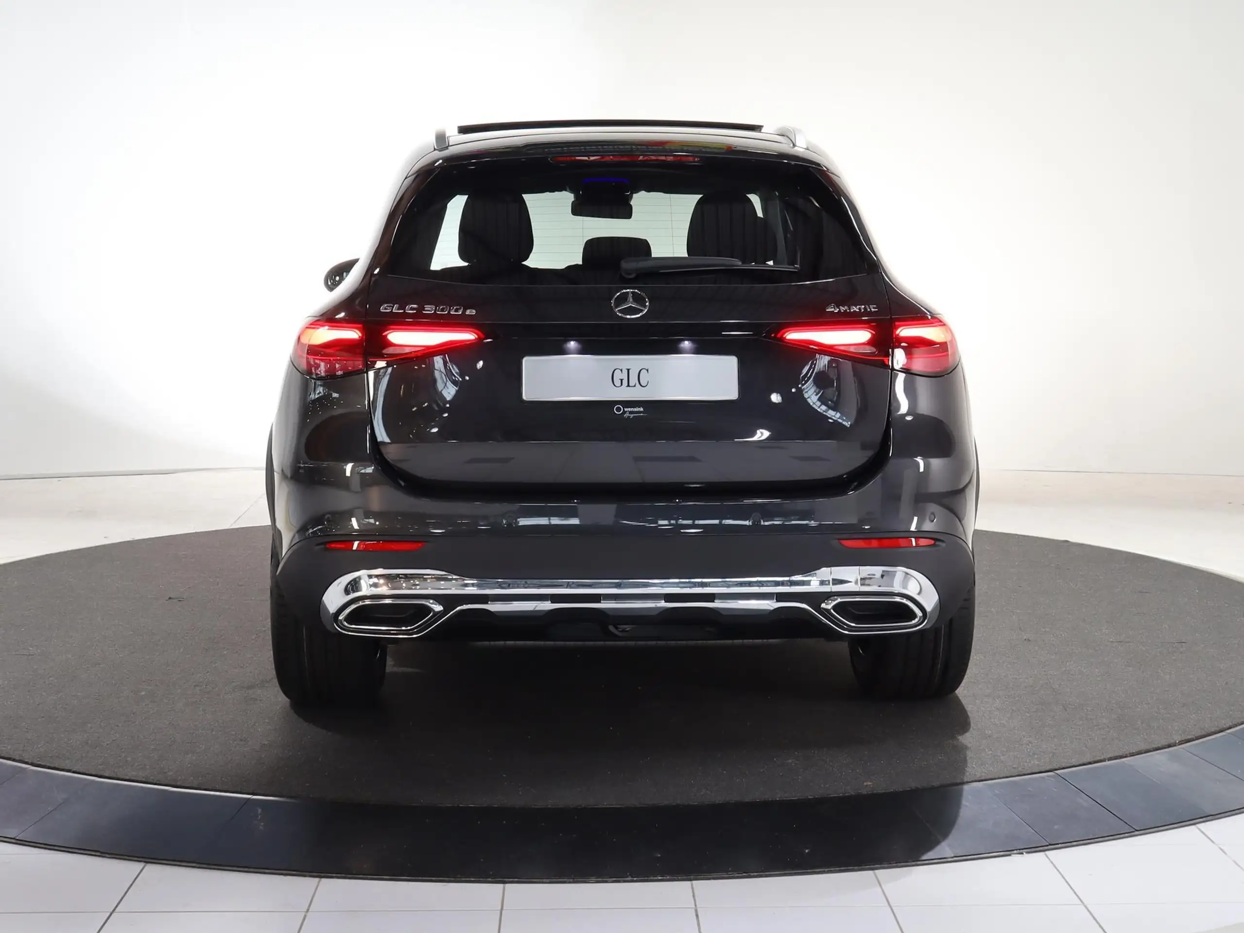 Mercedes-Benz - GLC 300