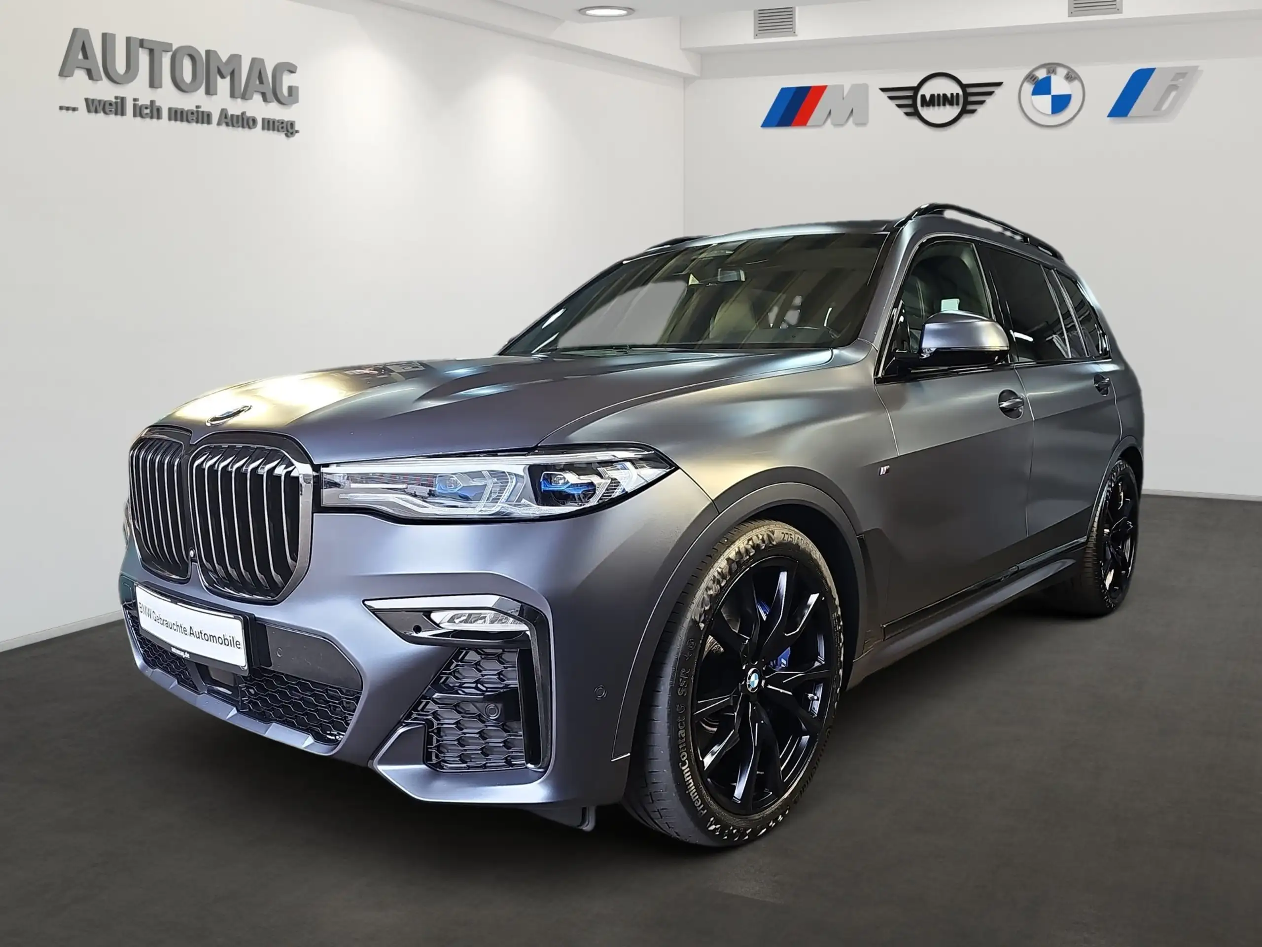 BMW - X7 M