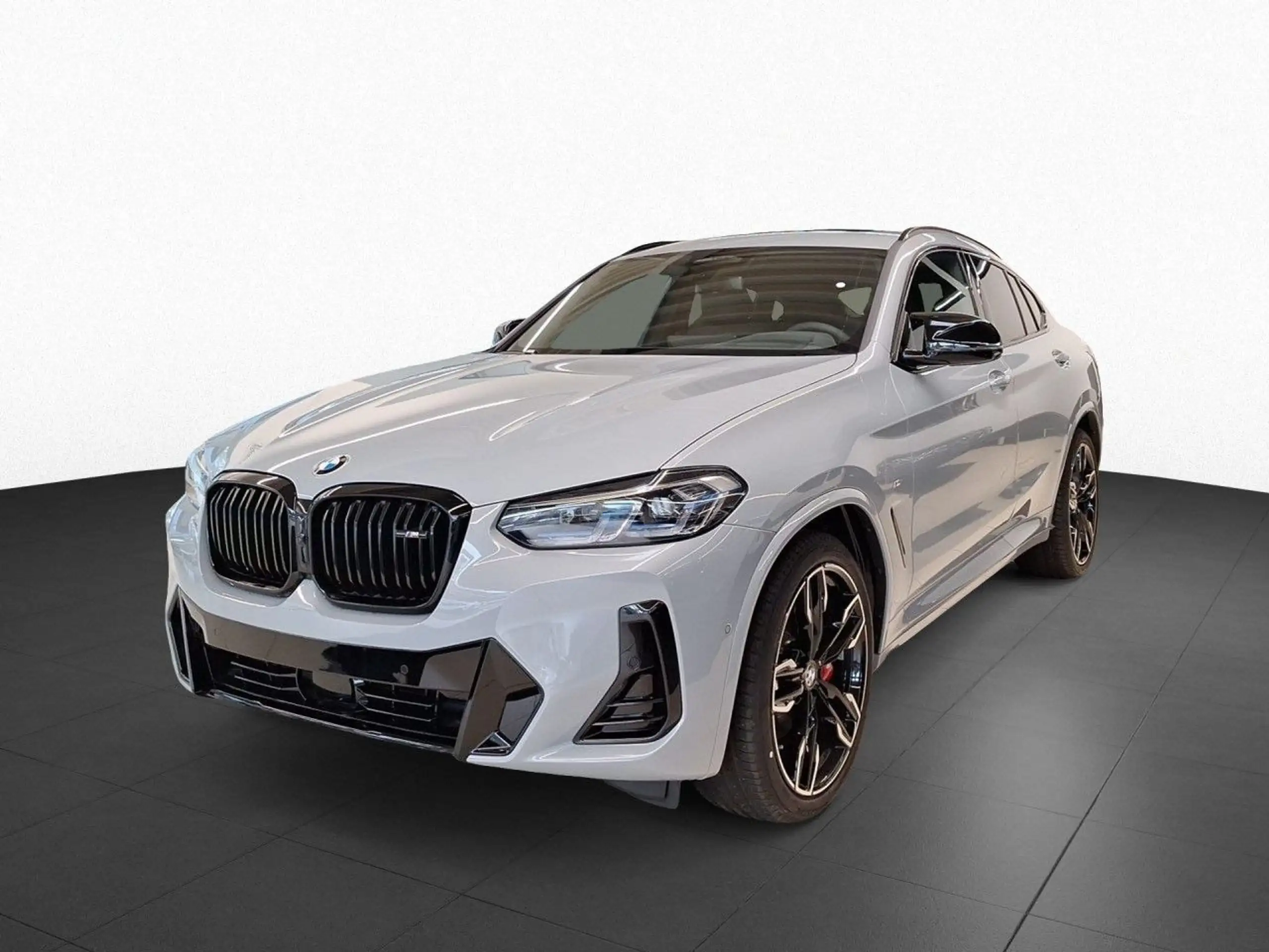 BMW - X4 M