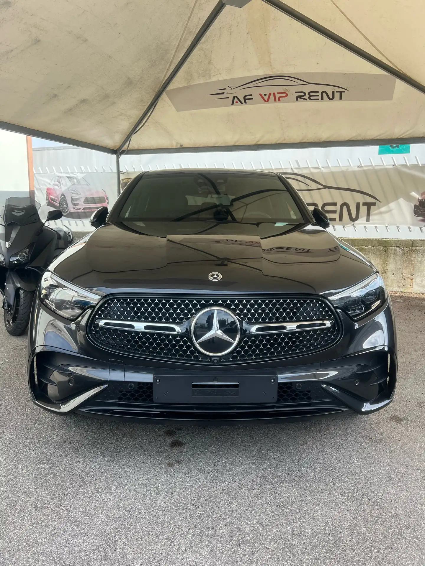 Mercedes-Benz - GLC 220