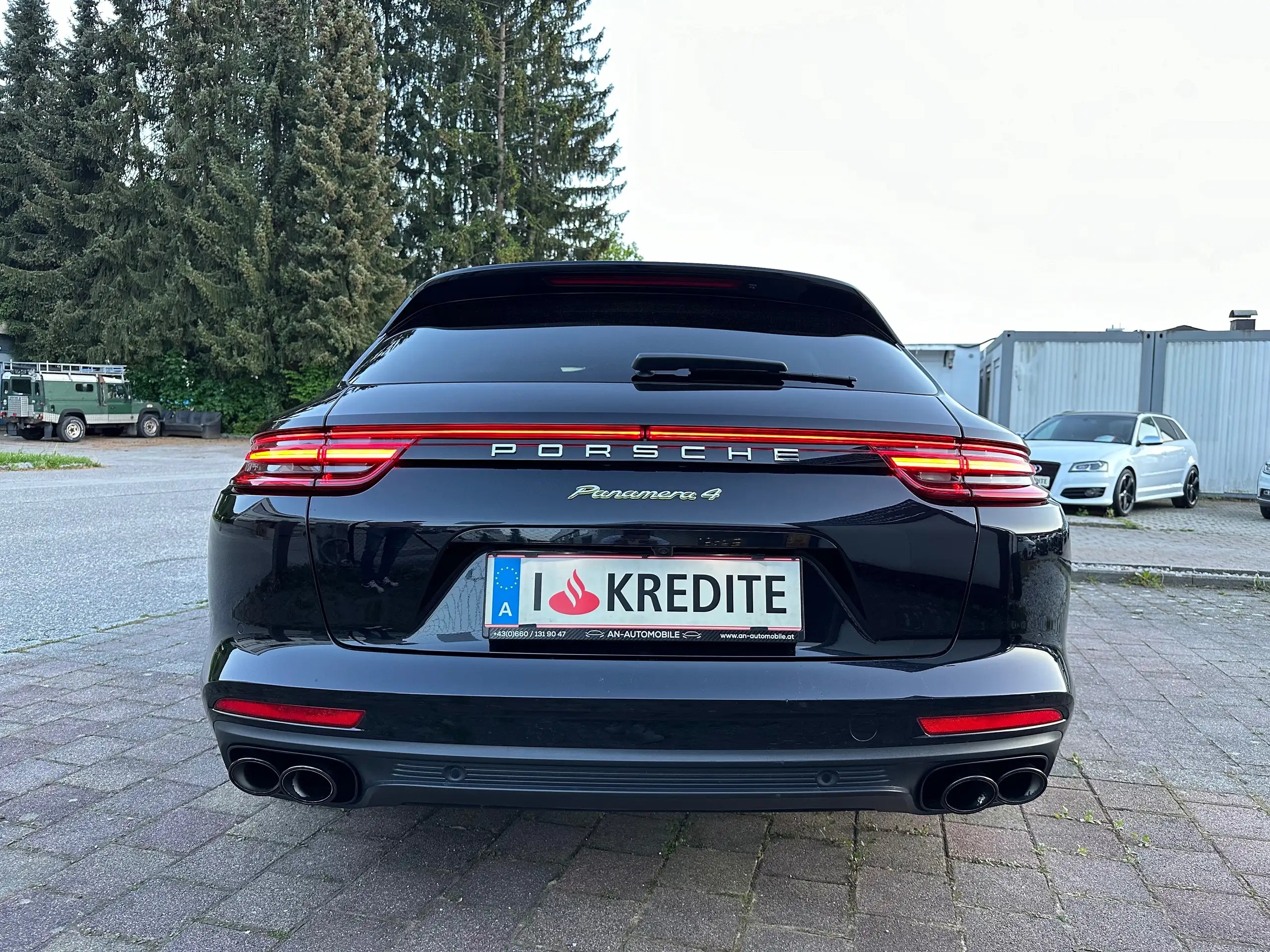 Porsche - Panamera