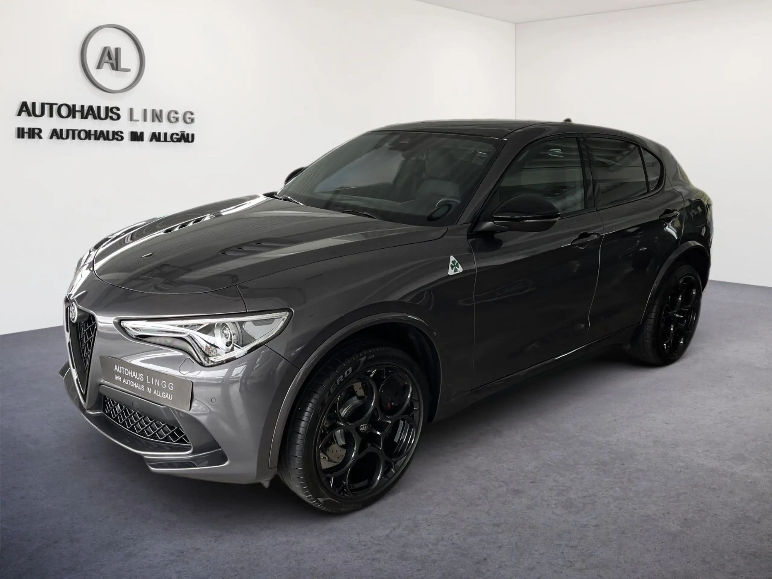 Alfa Romeo Stelvio 2024