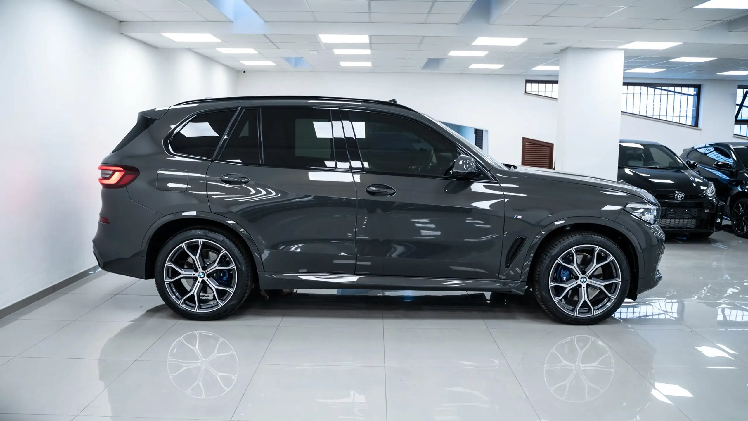 BMW - X5