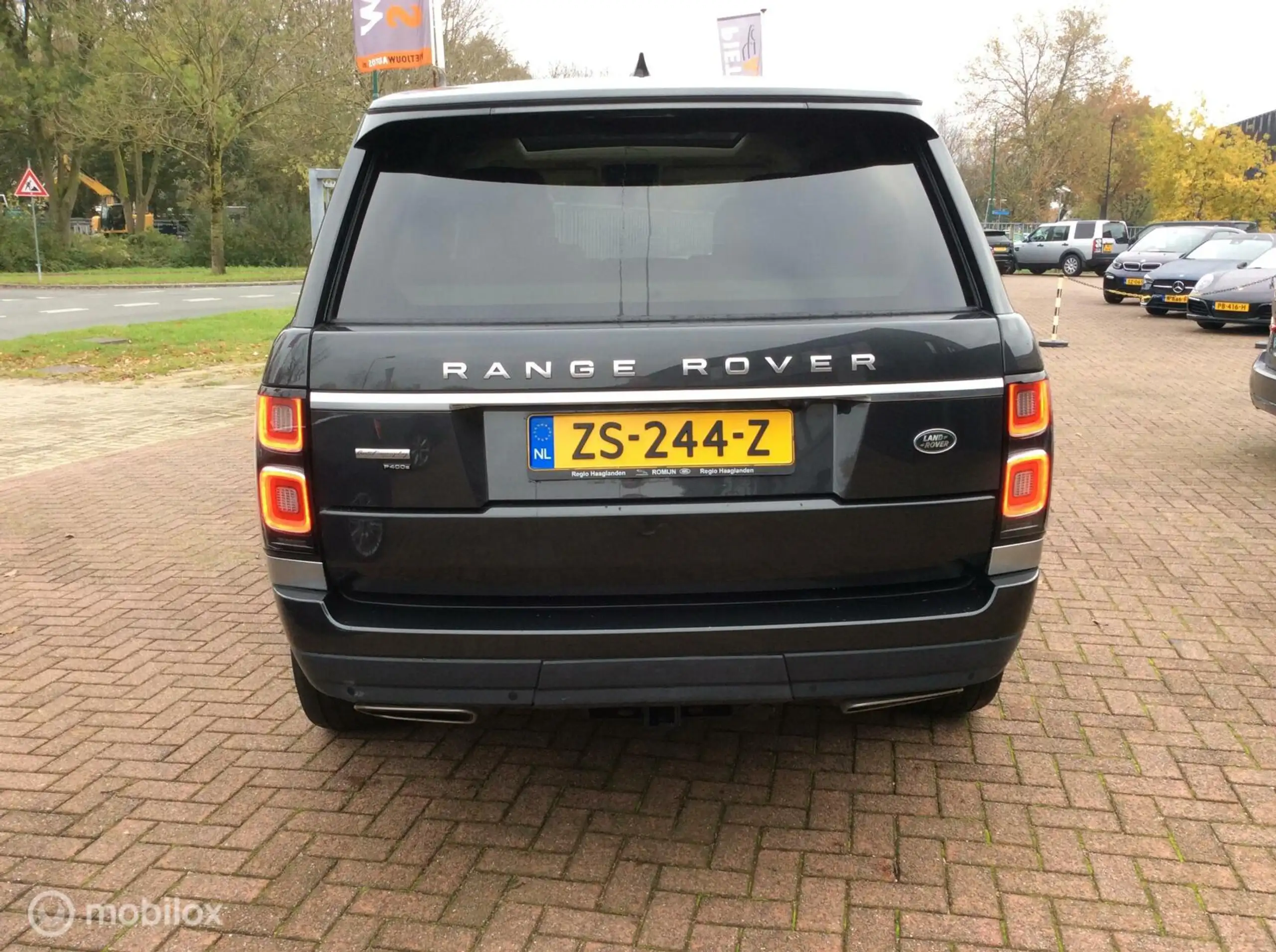 Land Rover - Range Rover