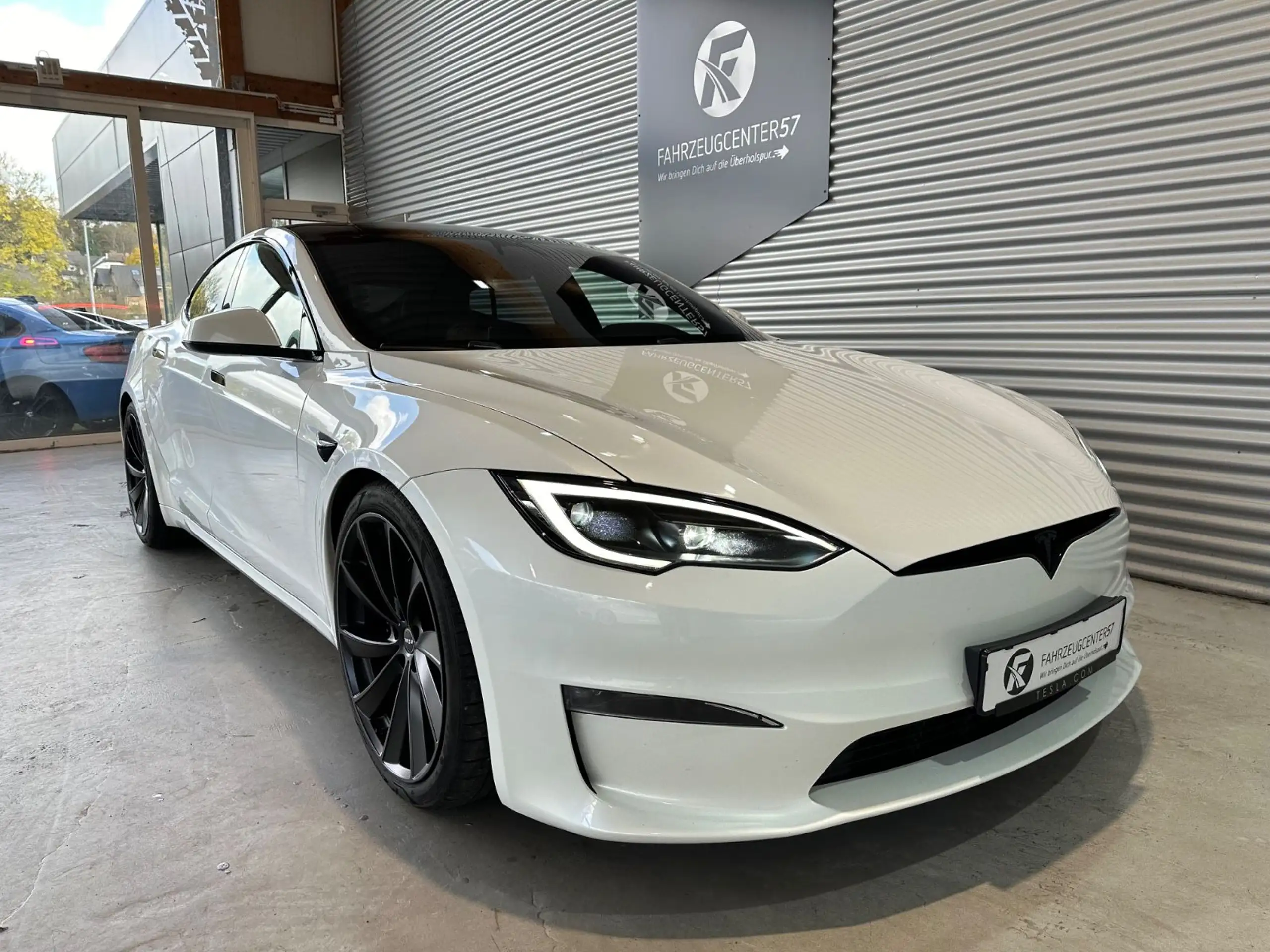 Tesla - Model S