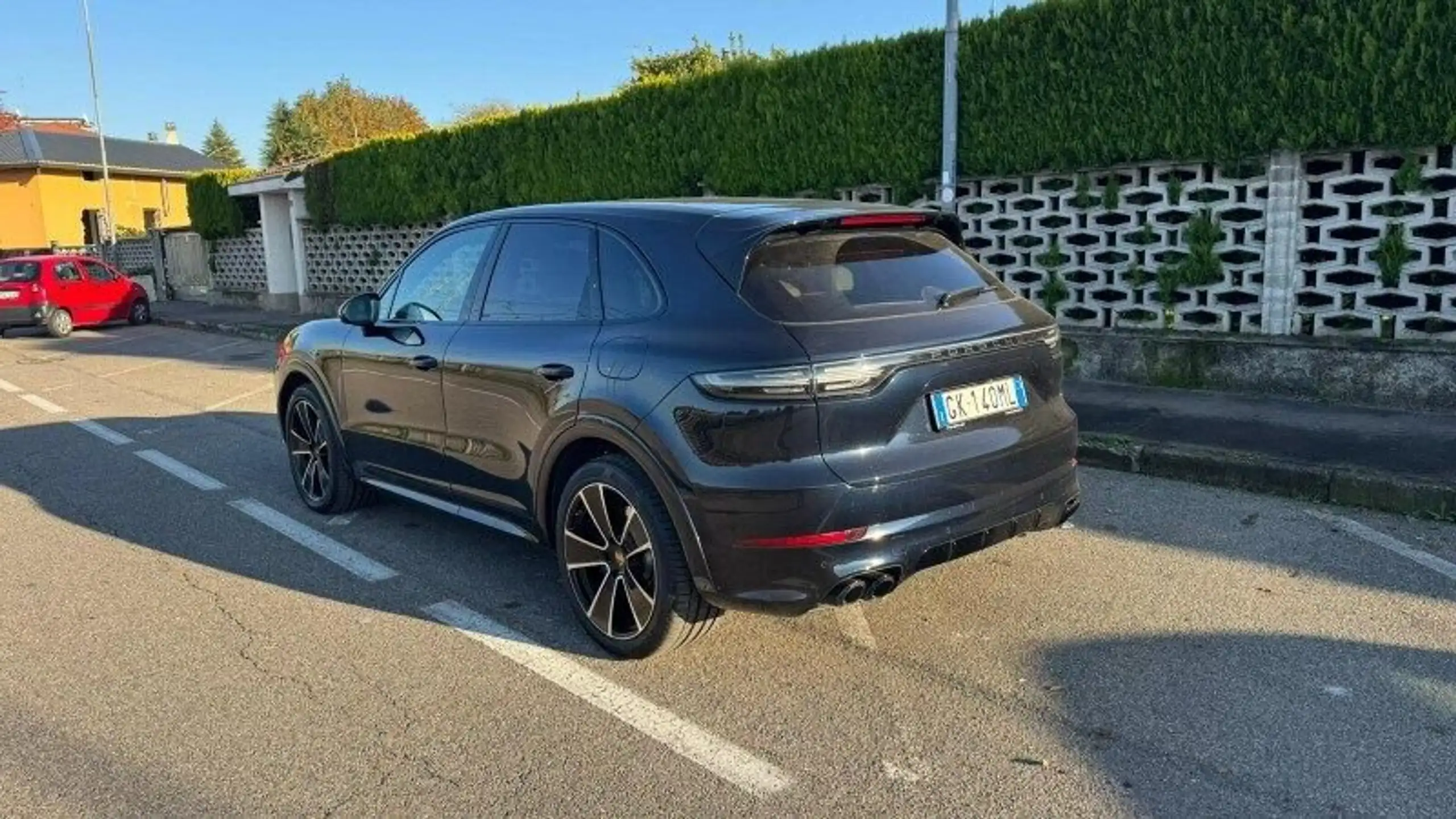 Porsche - Cayenne