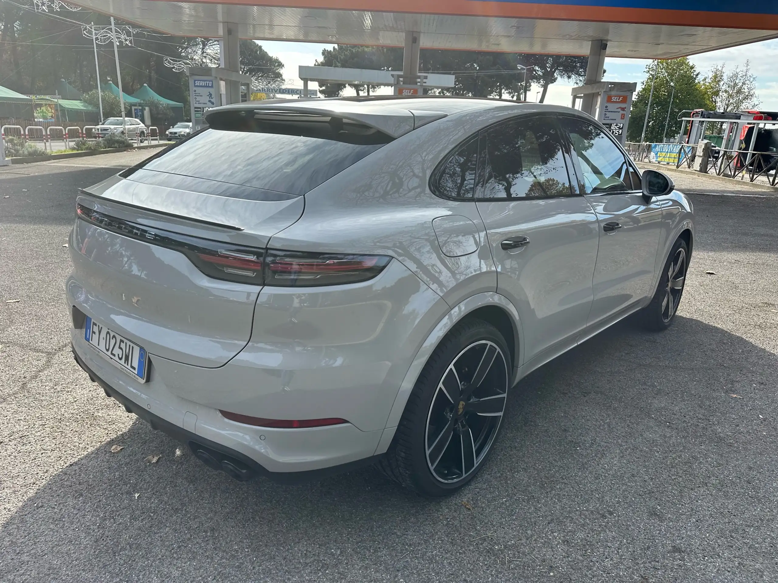 Porsche - Cayenne