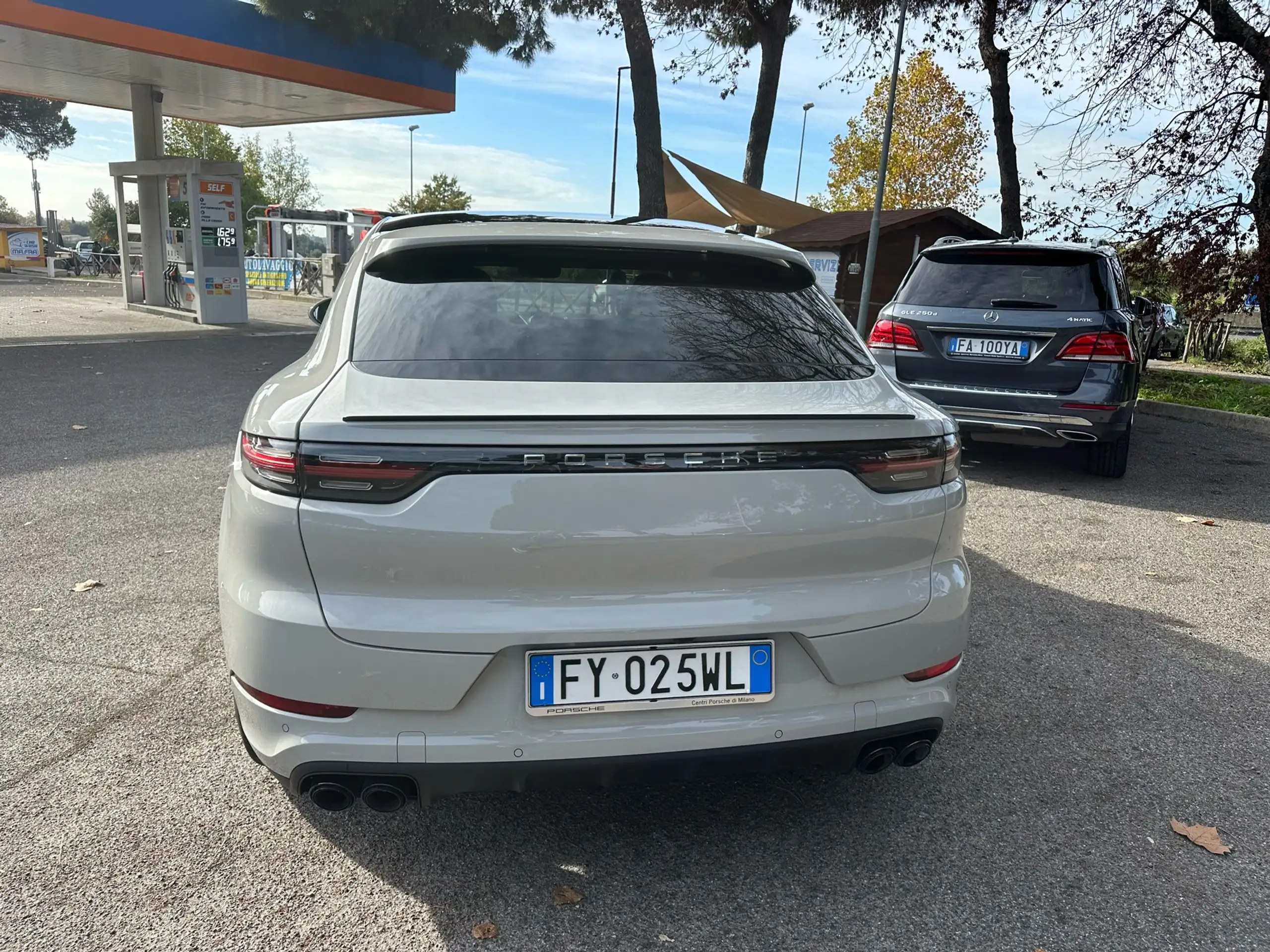 Porsche - Cayenne