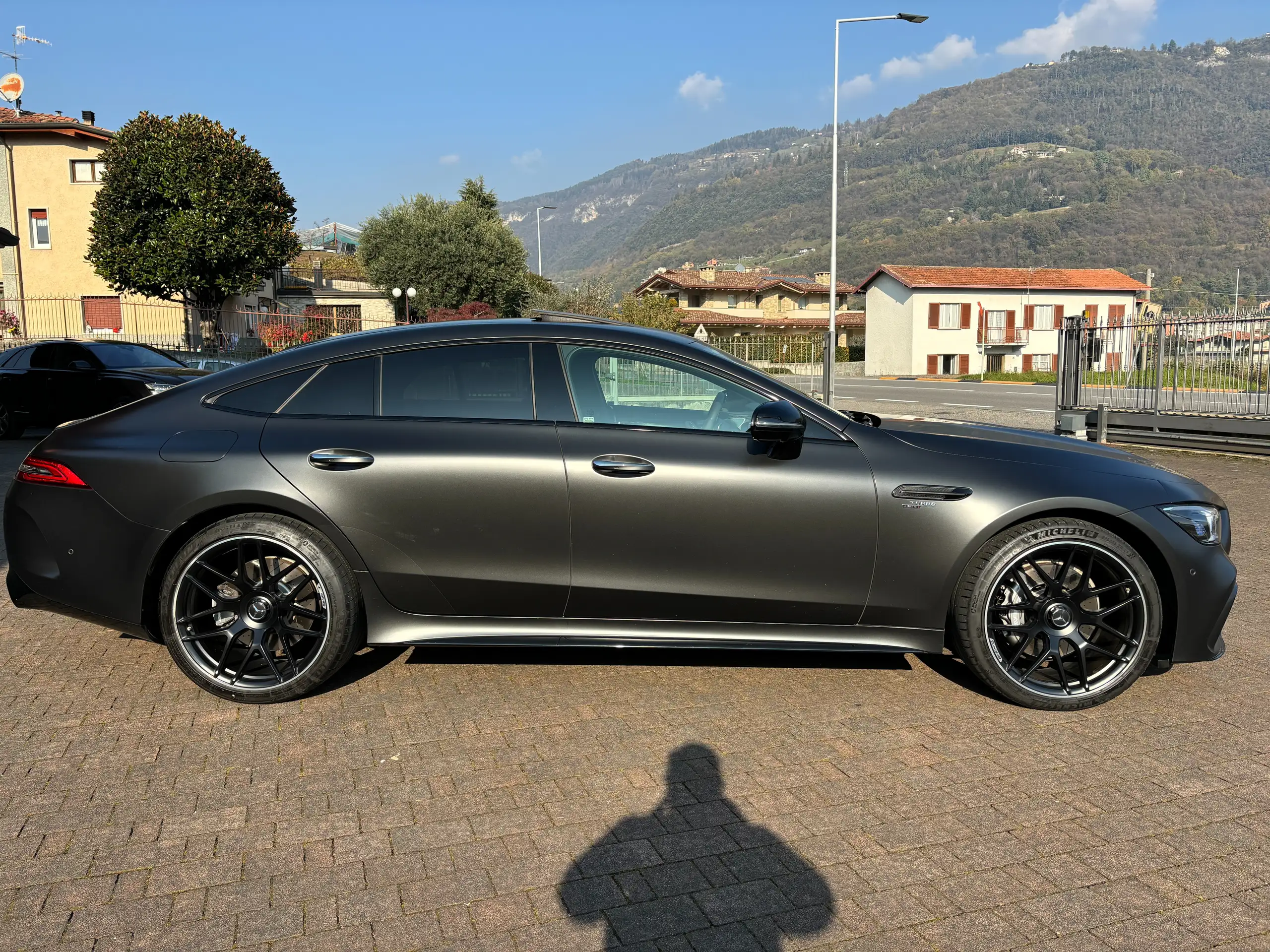 Mercedes-Benz - AMG GT