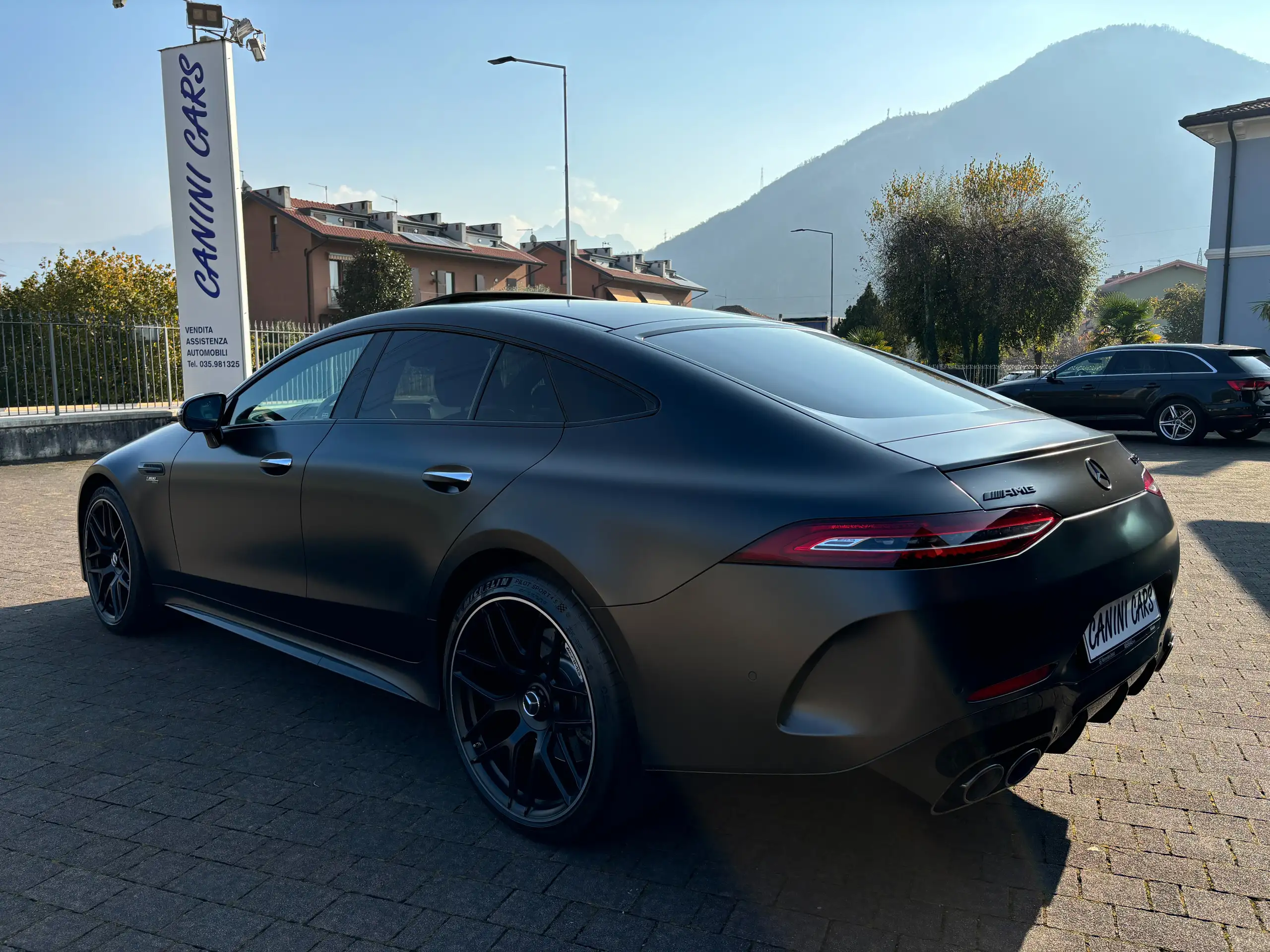 Mercedes-Benz - AMG GT