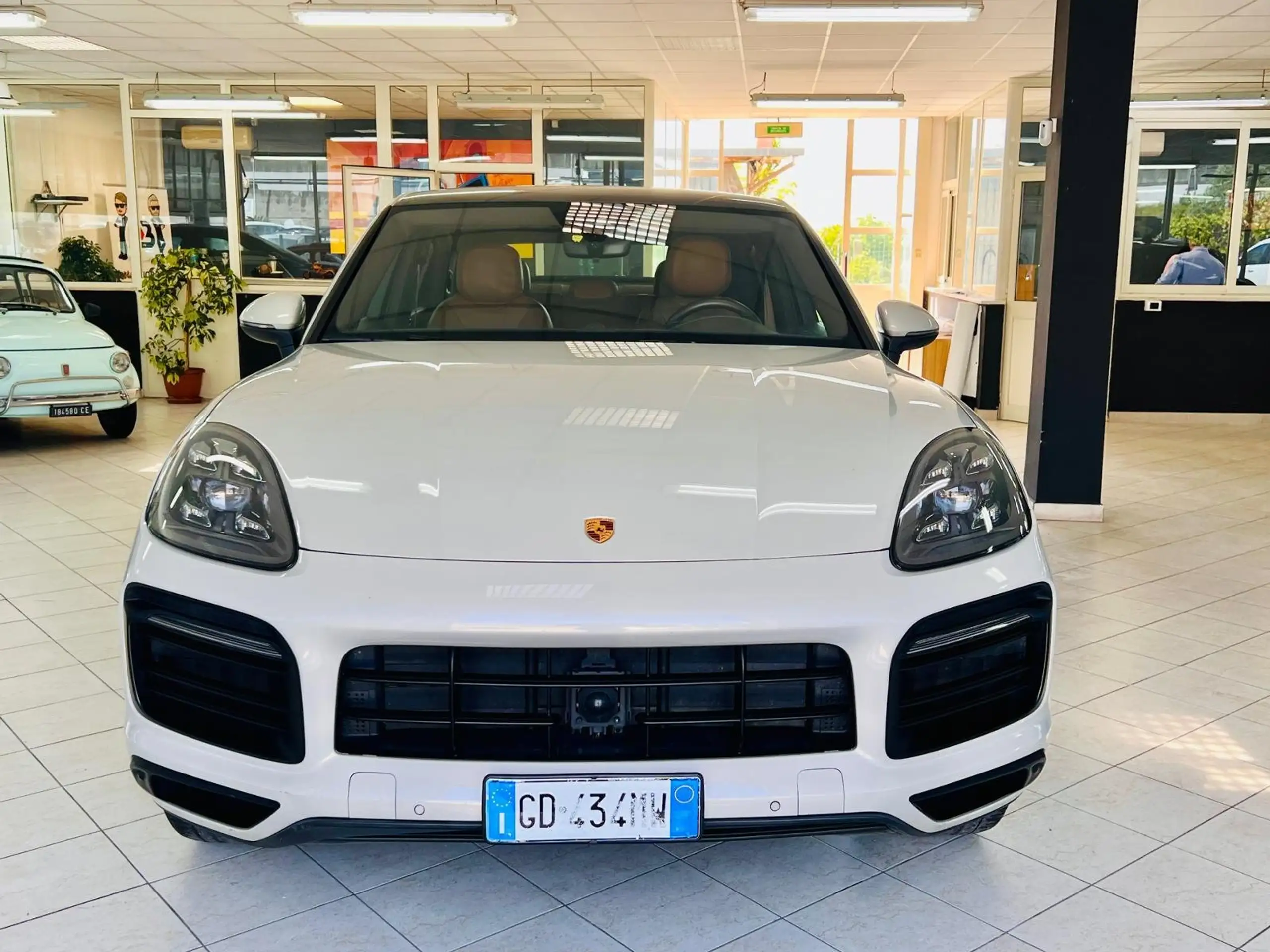 Porsche - Cayenne