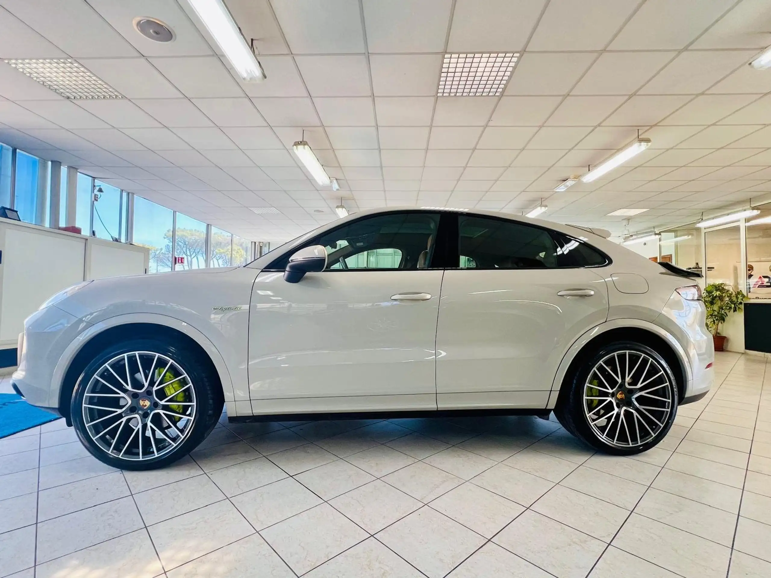 Porsche - Cayenne