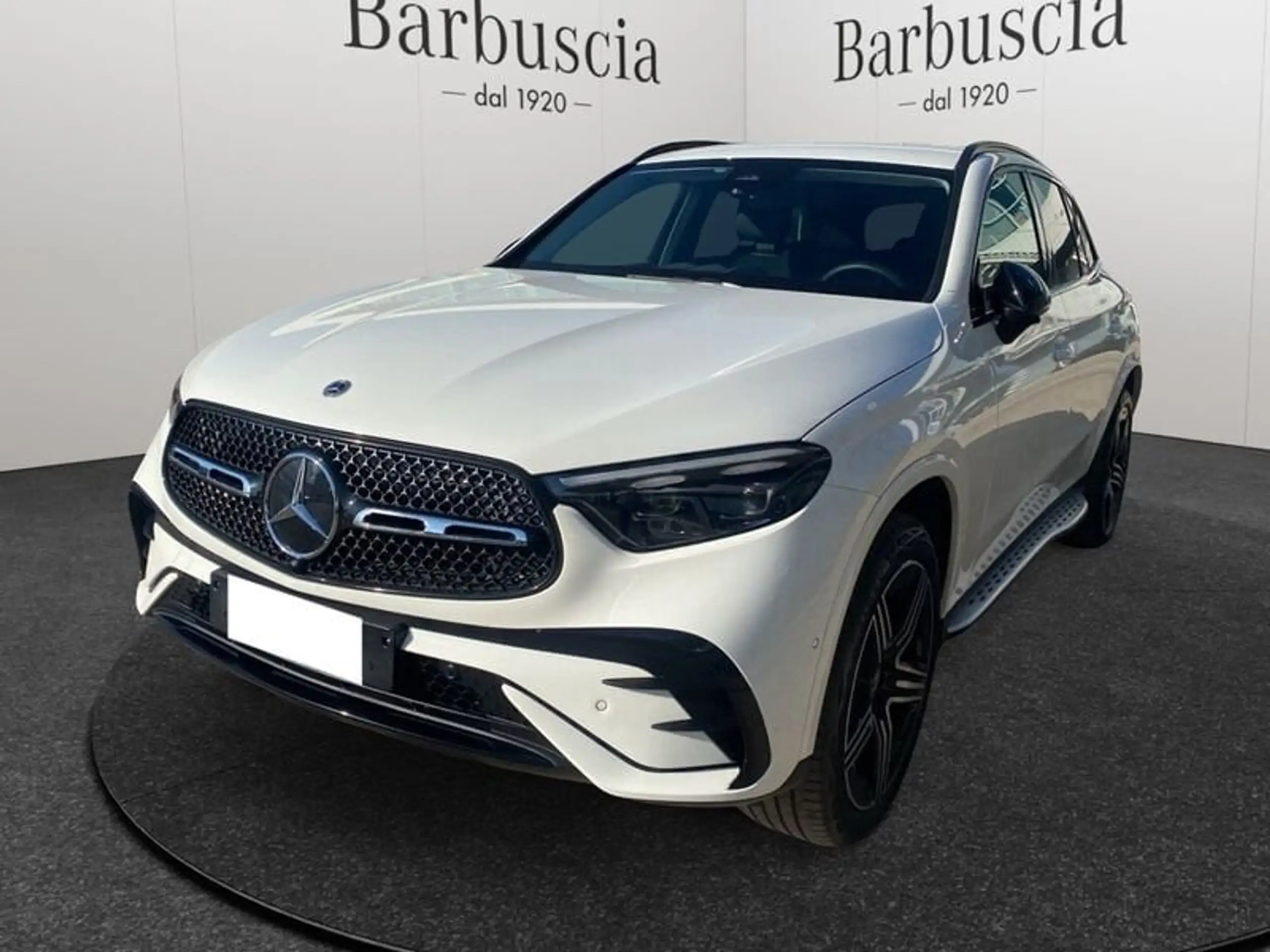 Mercedes-Benz - GLC 300