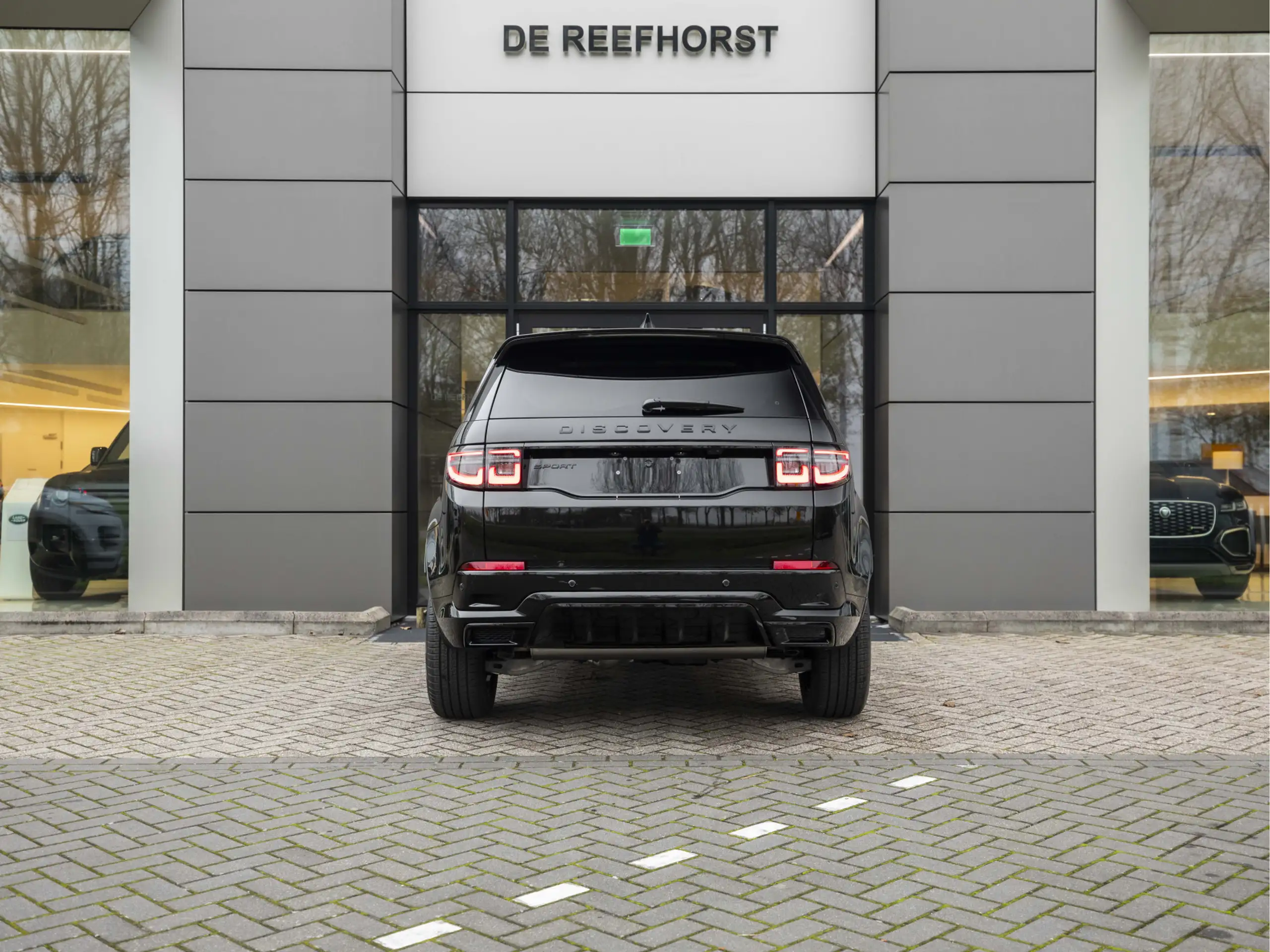 Land Rover - Discovery Sport