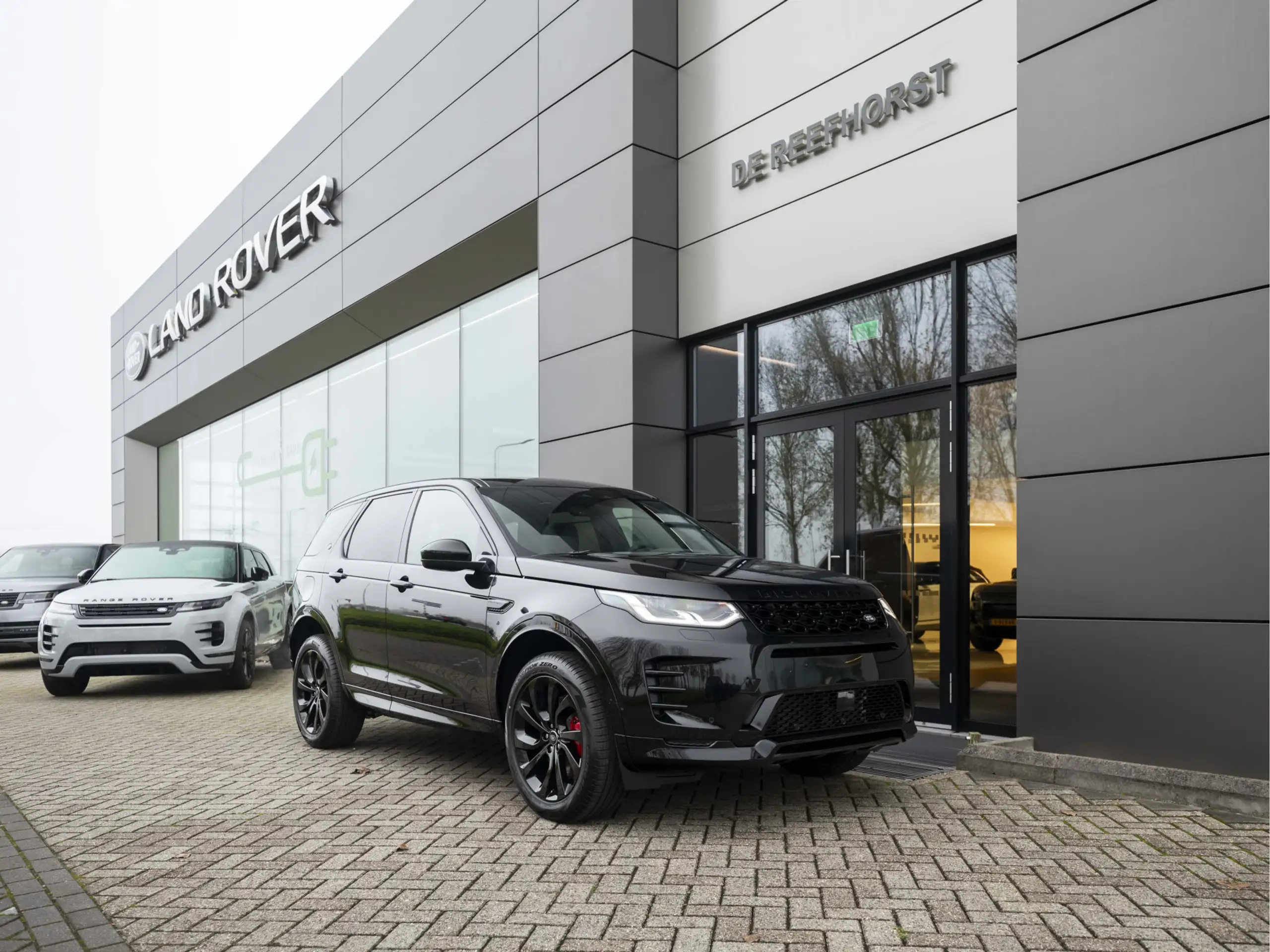 Land Rover - Discovery Sport