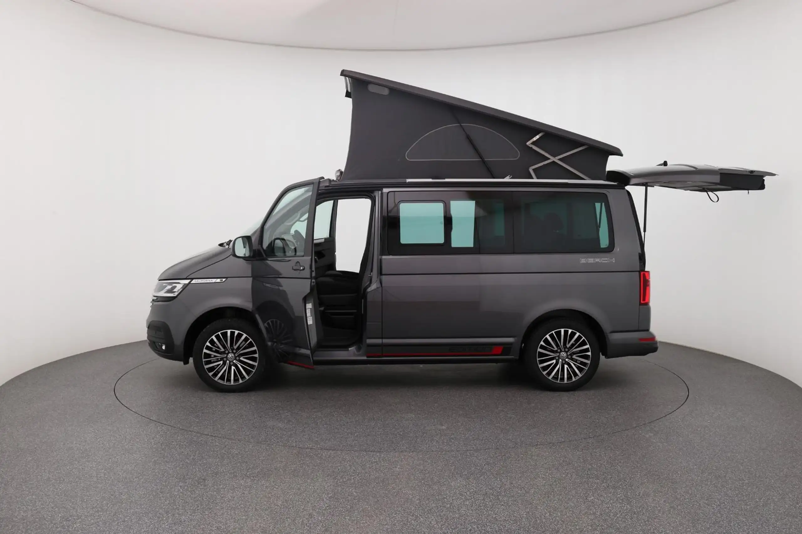 Volkswagen - T6.1 California