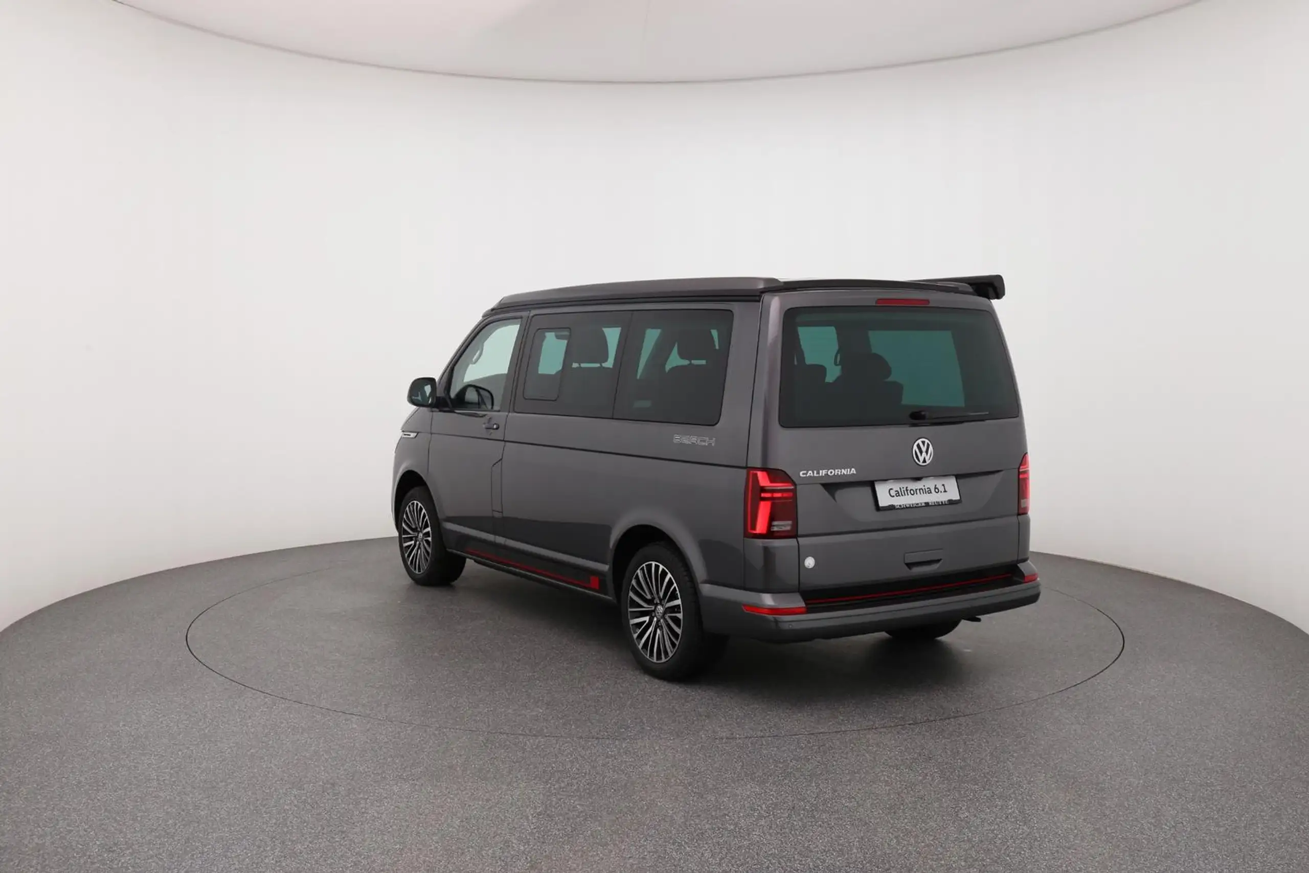 Volkswagen - T6.1 California