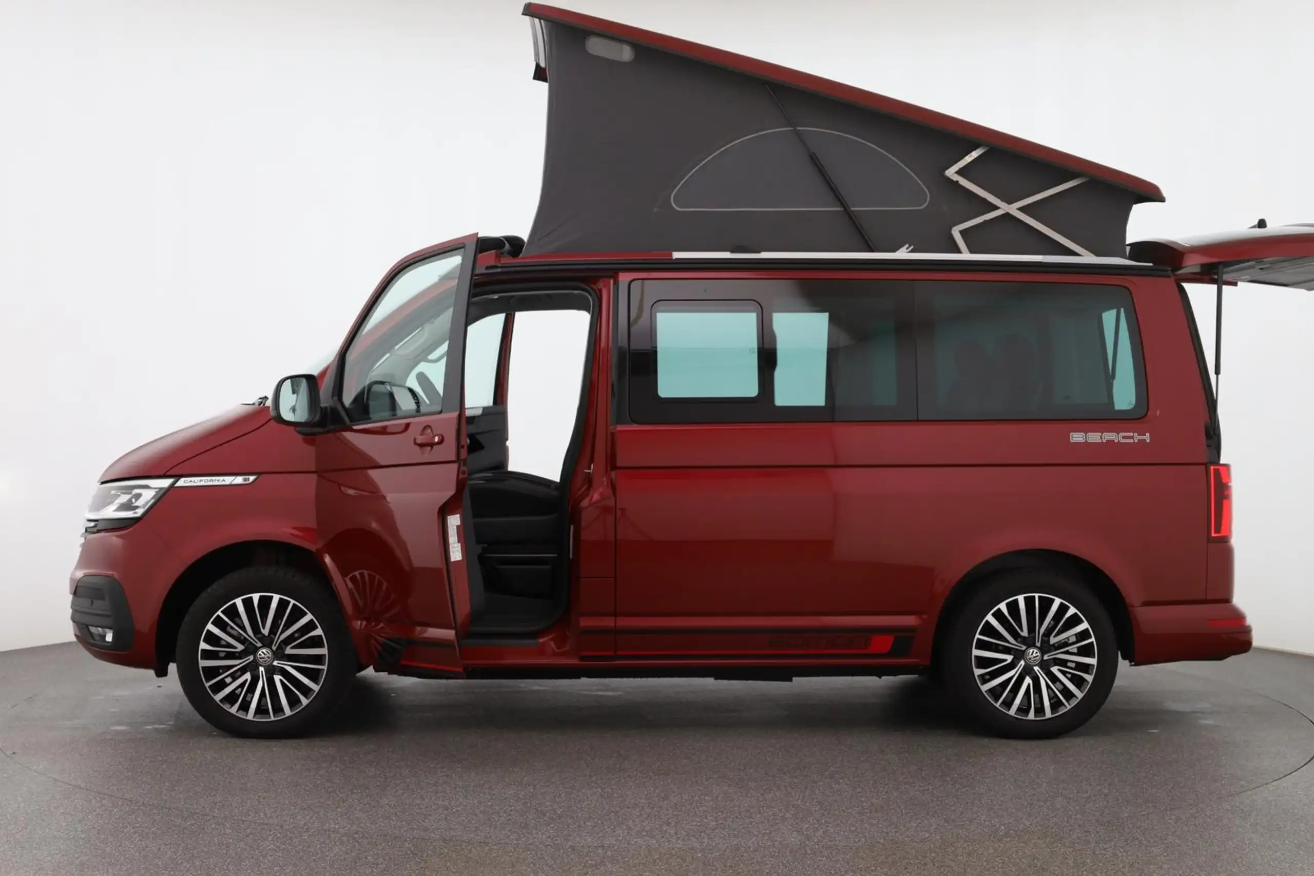 Volkswagen - T6.1 California