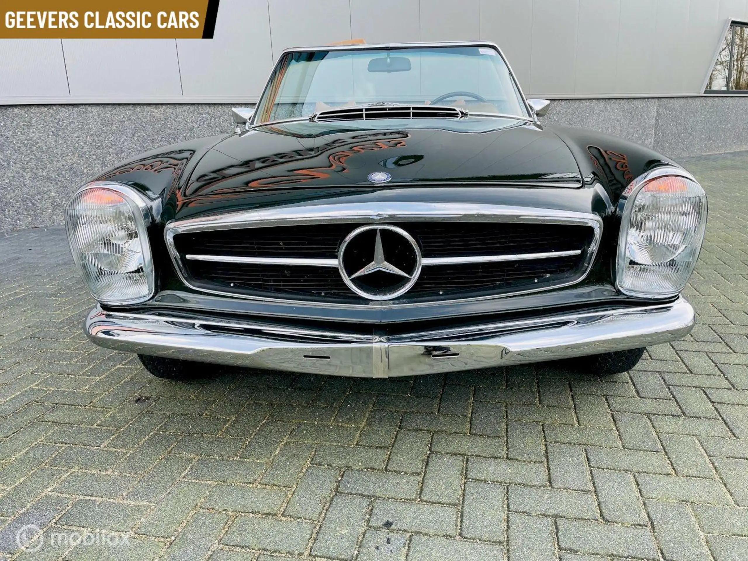 Mercedes-Benz - SL 280