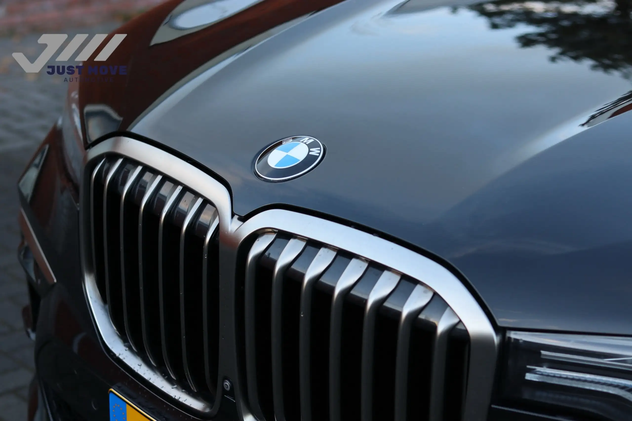 BMW - X7