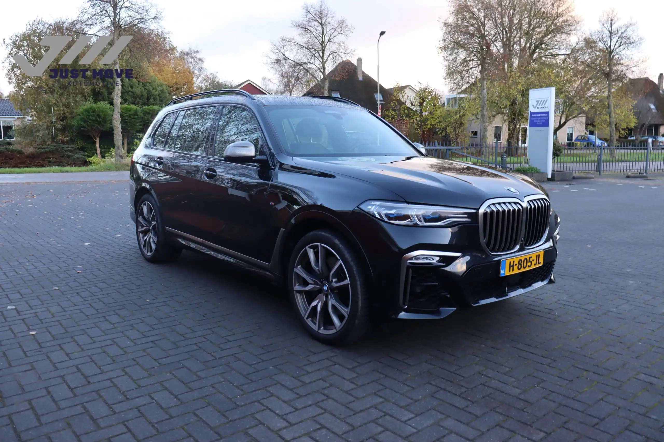 BMW - X7