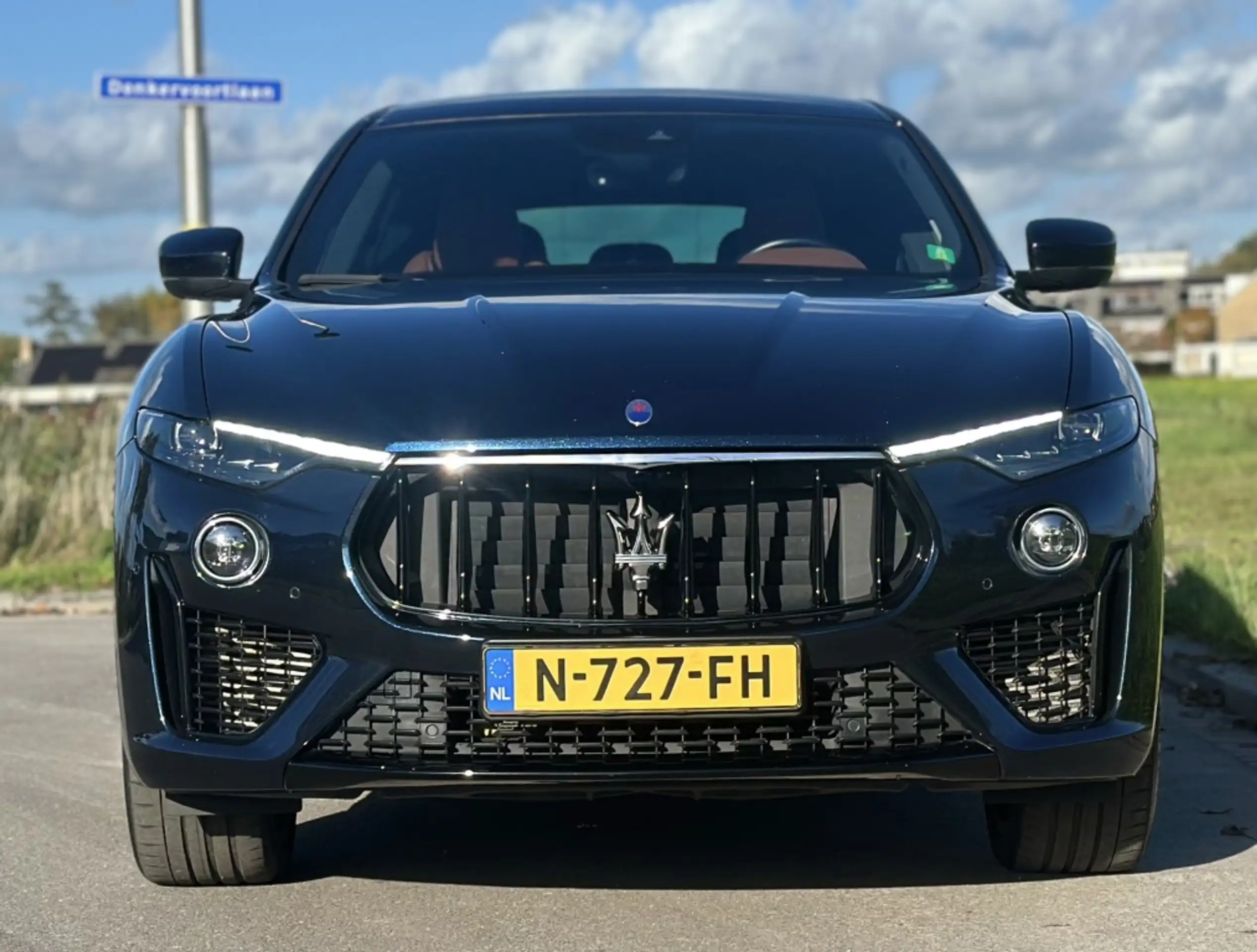 Maserati - Levante