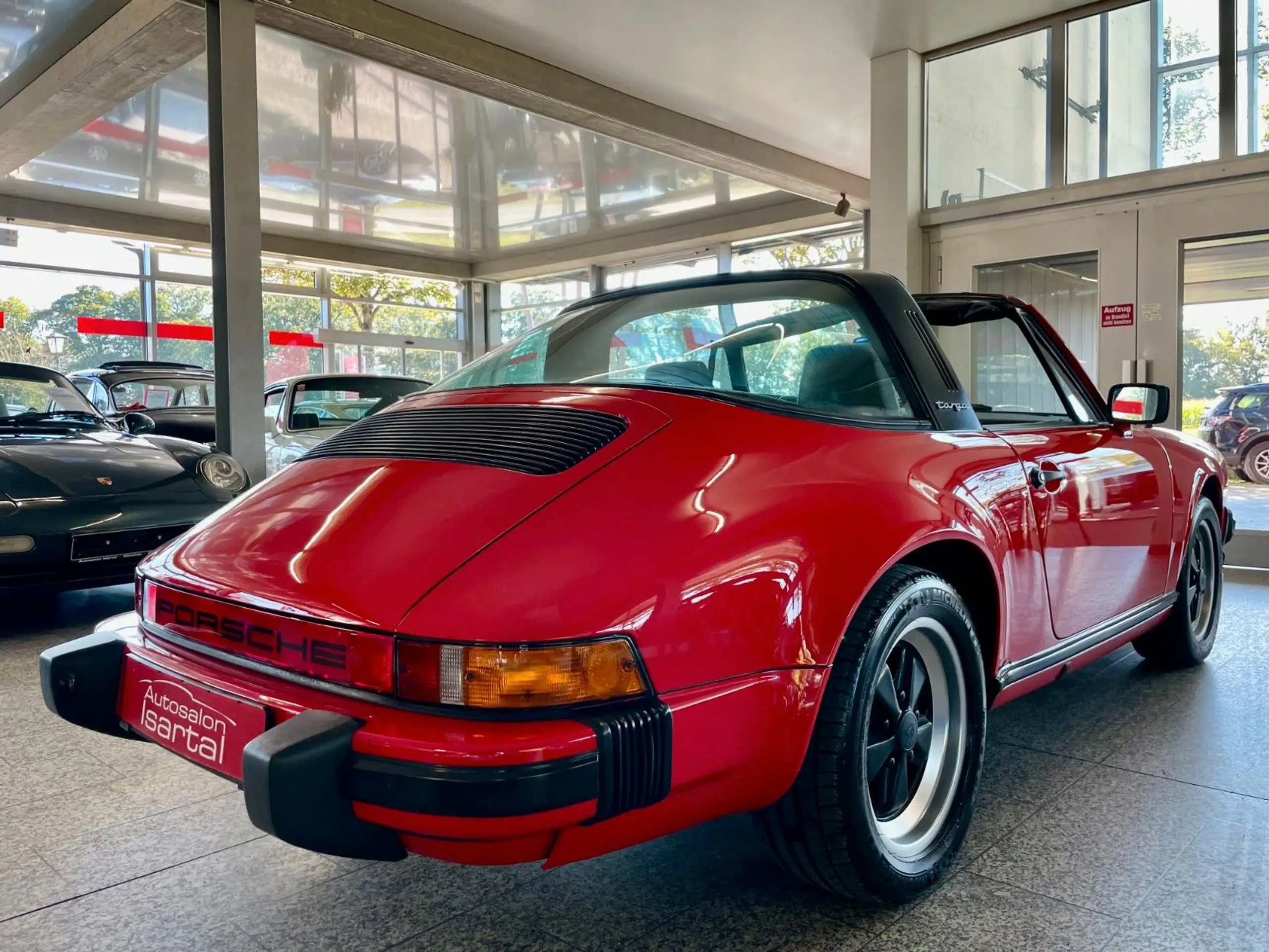 Porsche - 911