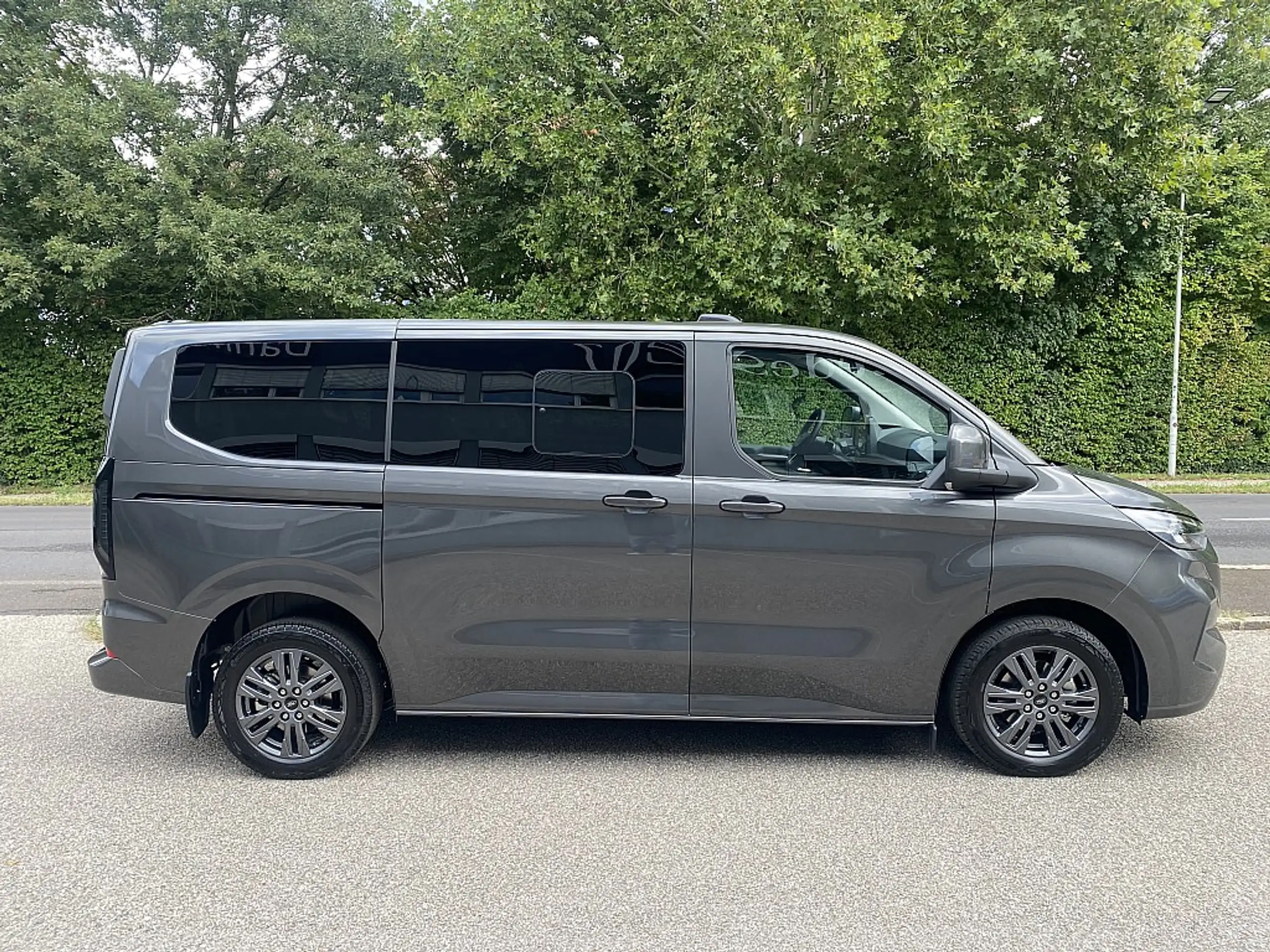 Ford - Tourneo Custom