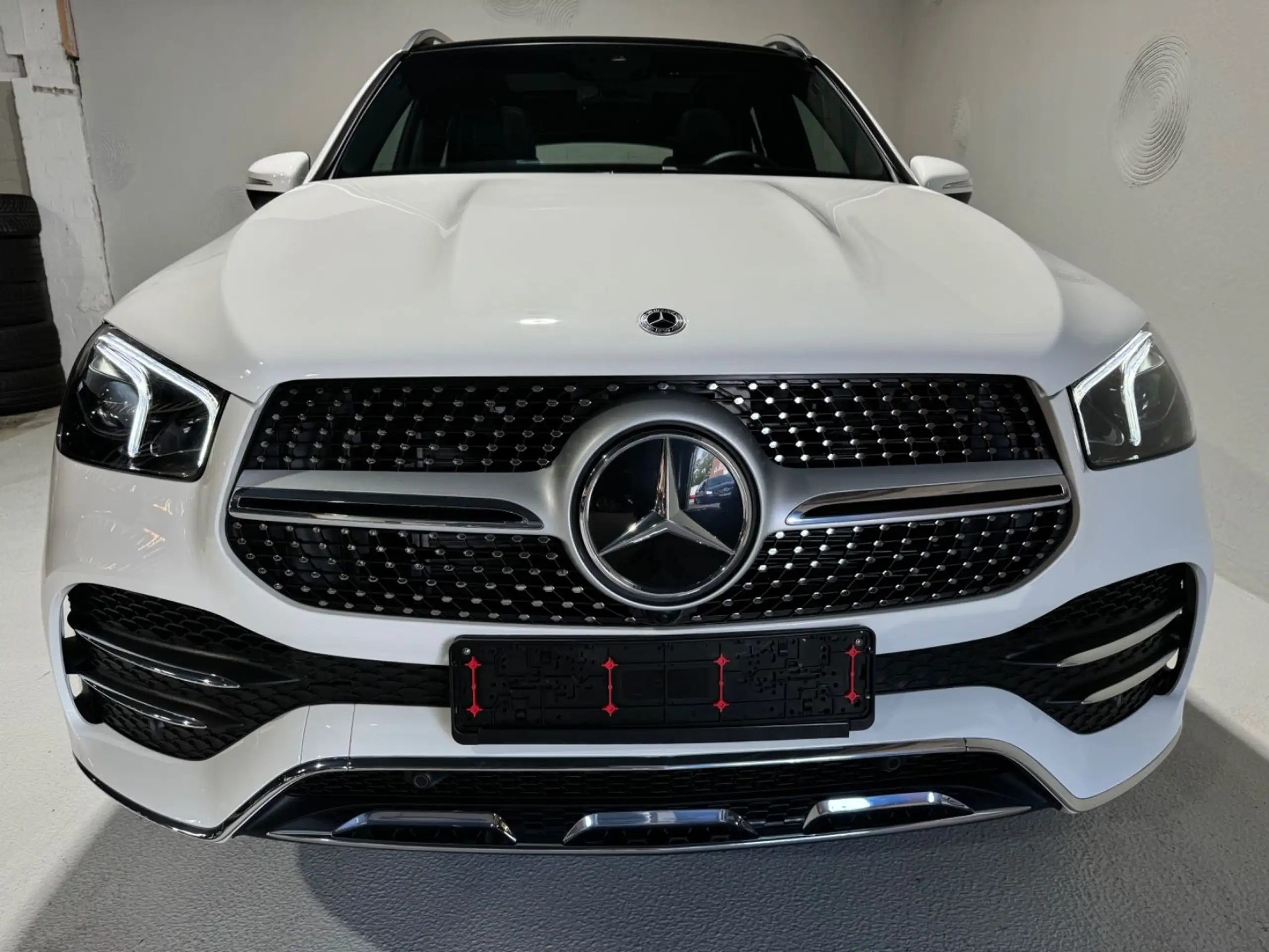 Mercedes-Benz - GLE 300