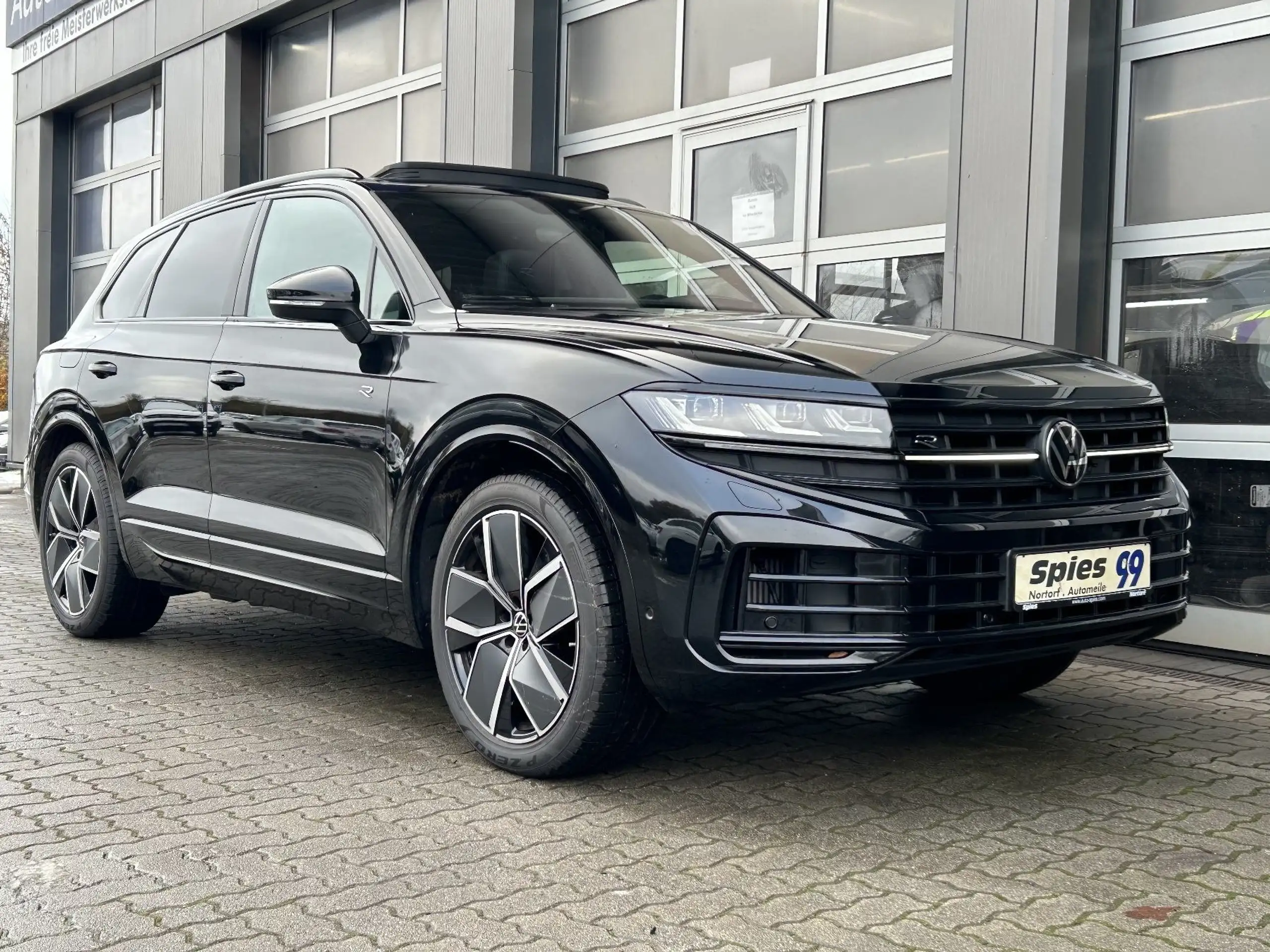 Volkswagen - Touareg