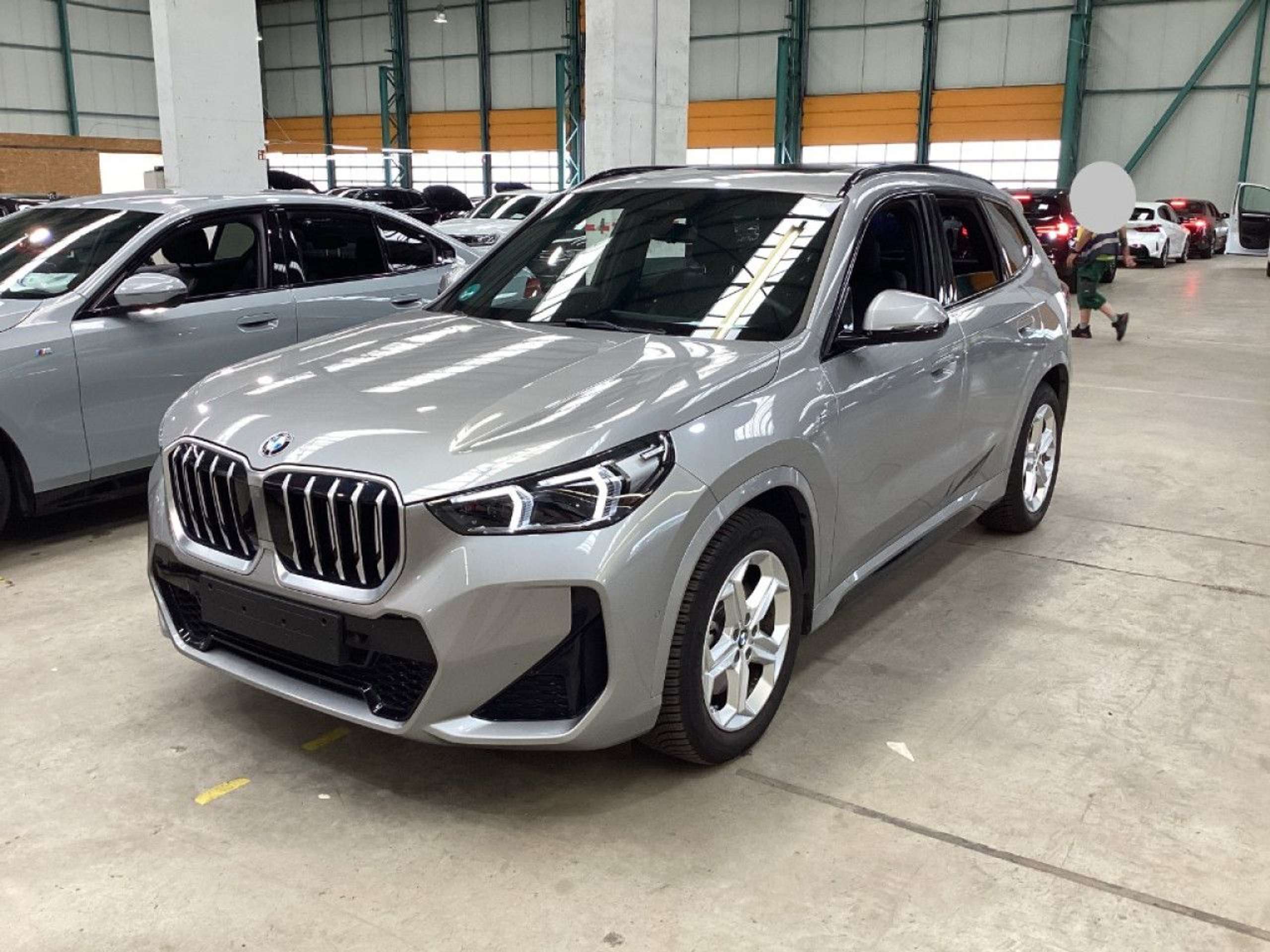 BMW - X1