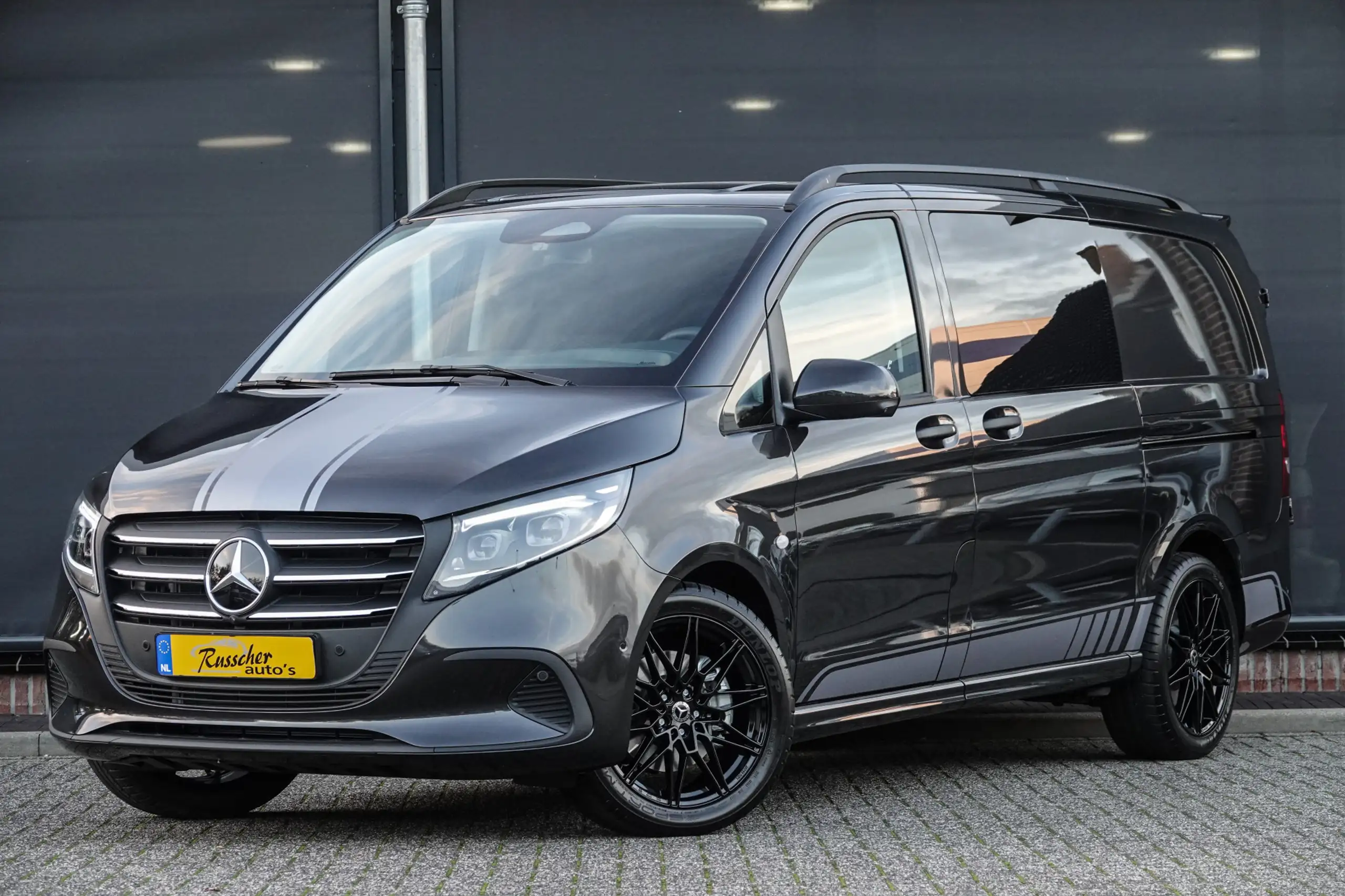 Mercedes-Benz - Vito