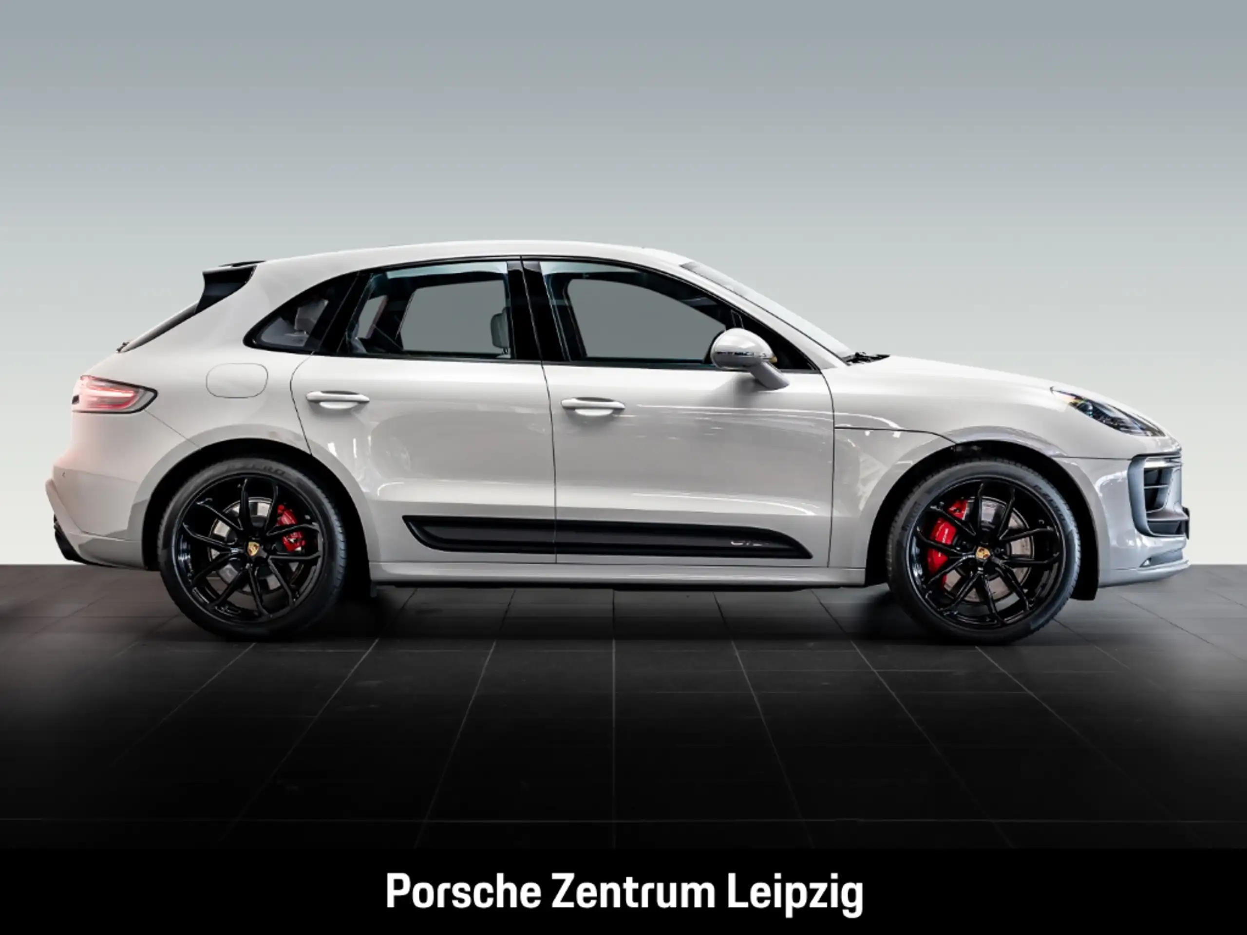 Porsche - Macan