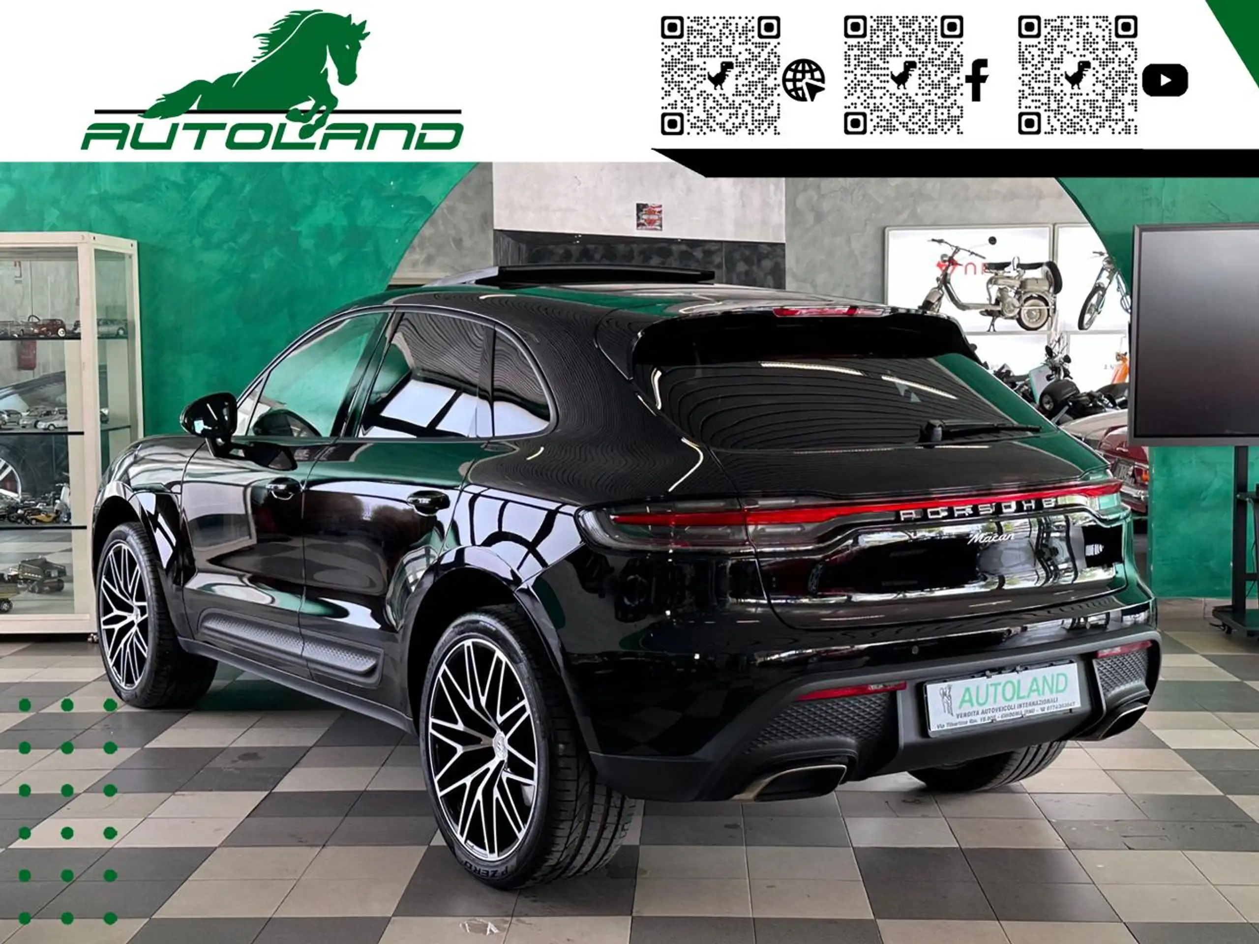 Porsche - Macan