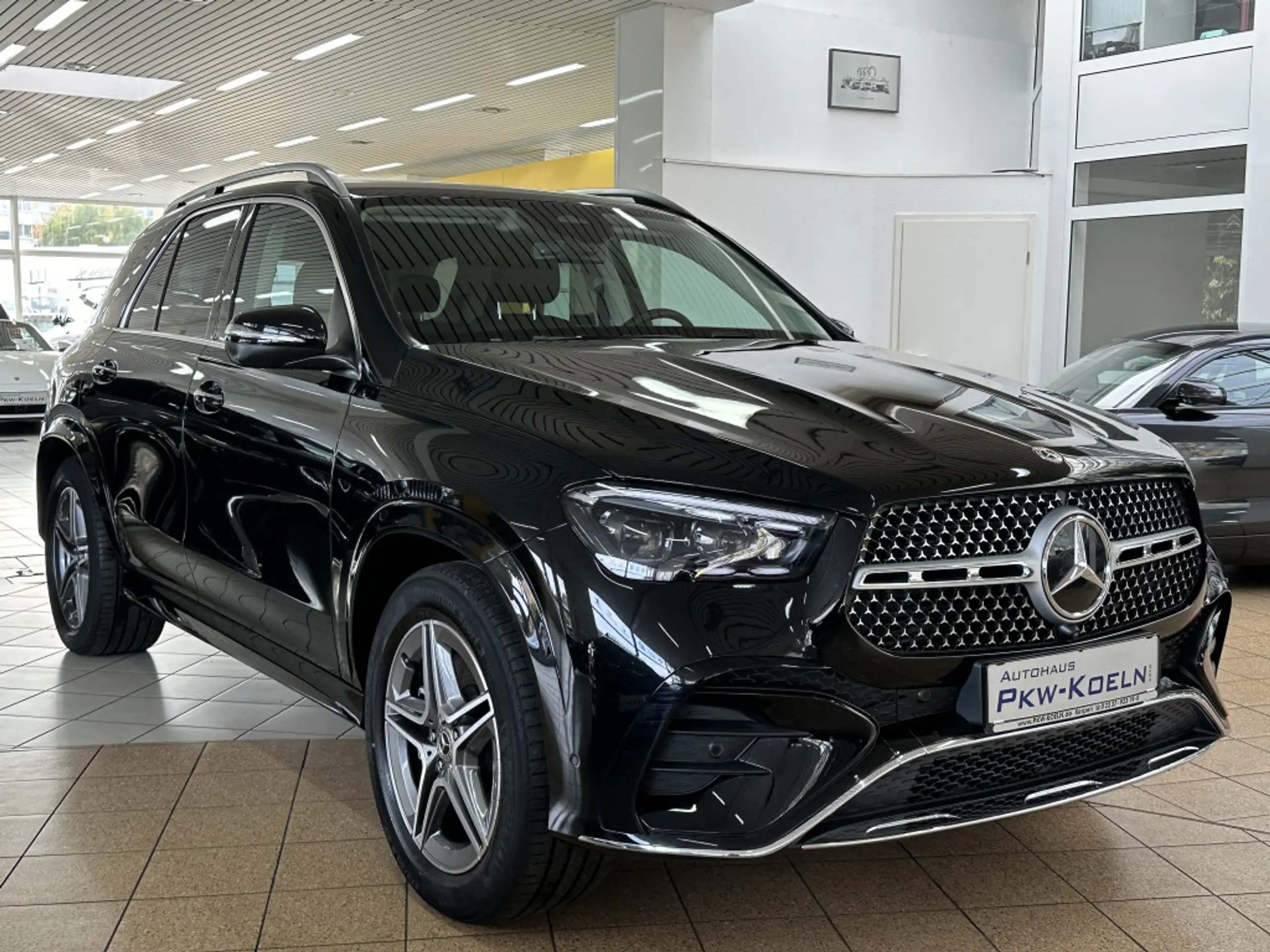 Mercedes-Benz - GLE 350