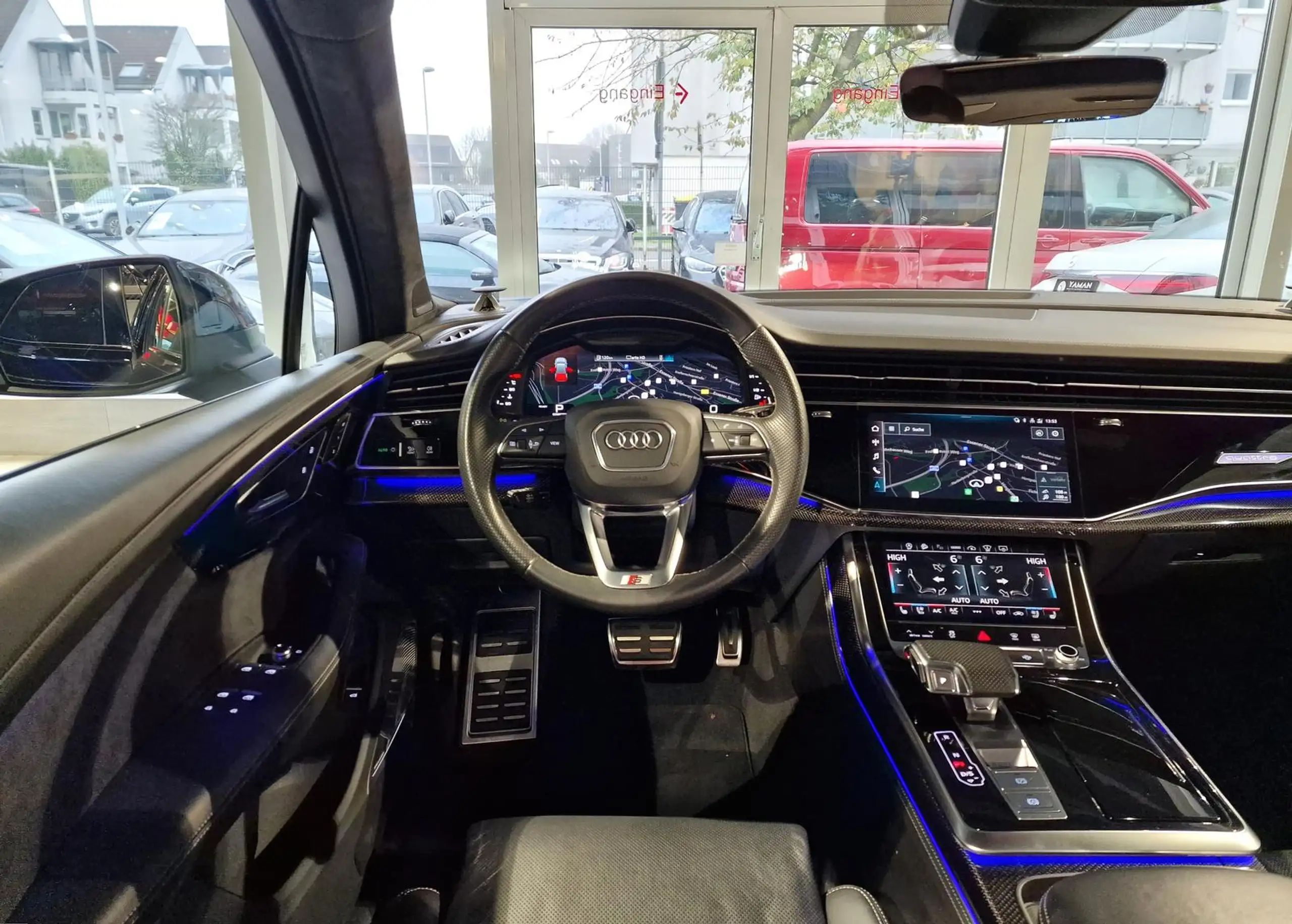 Audi - SQ7