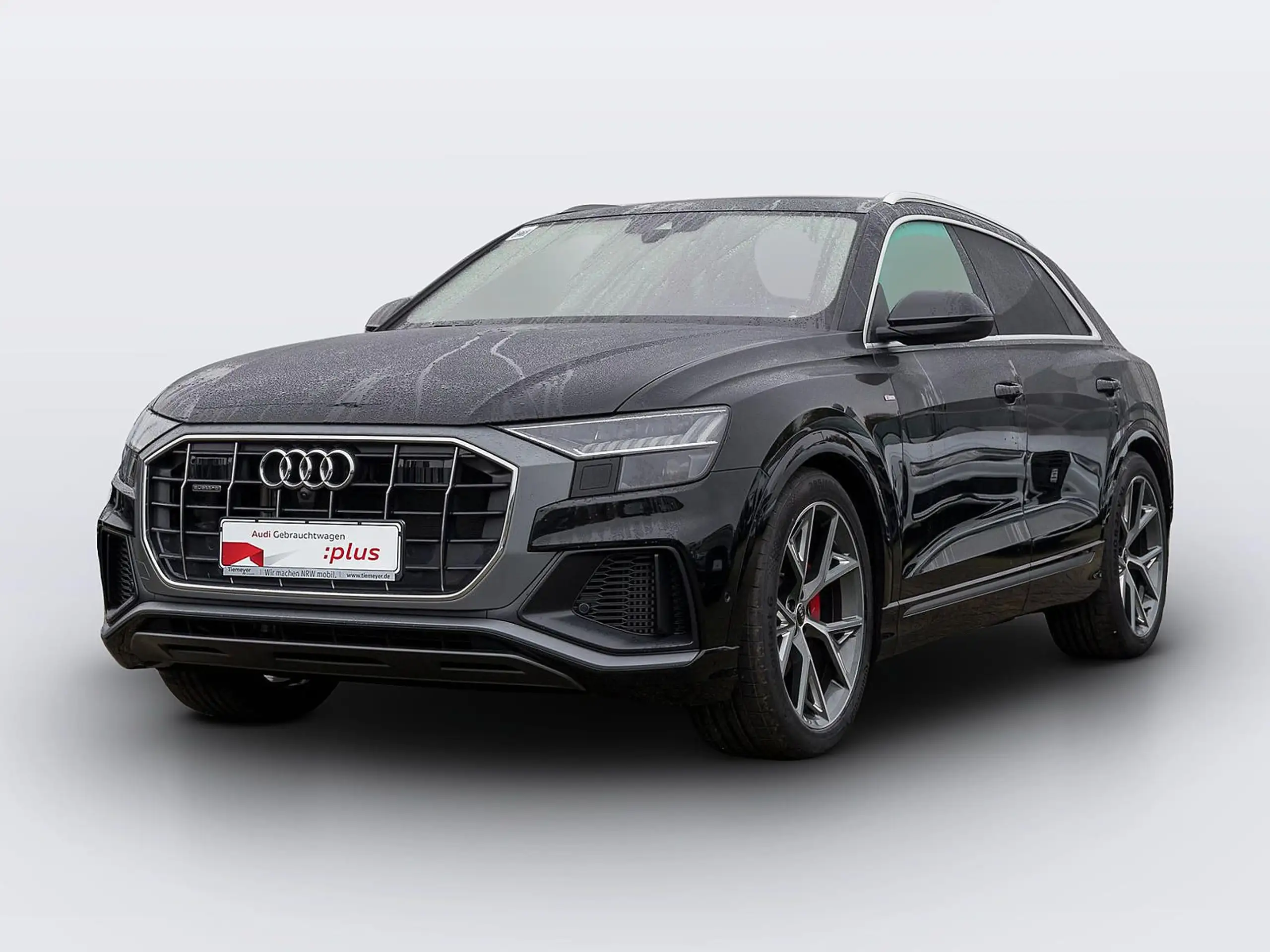 Audi - Q8