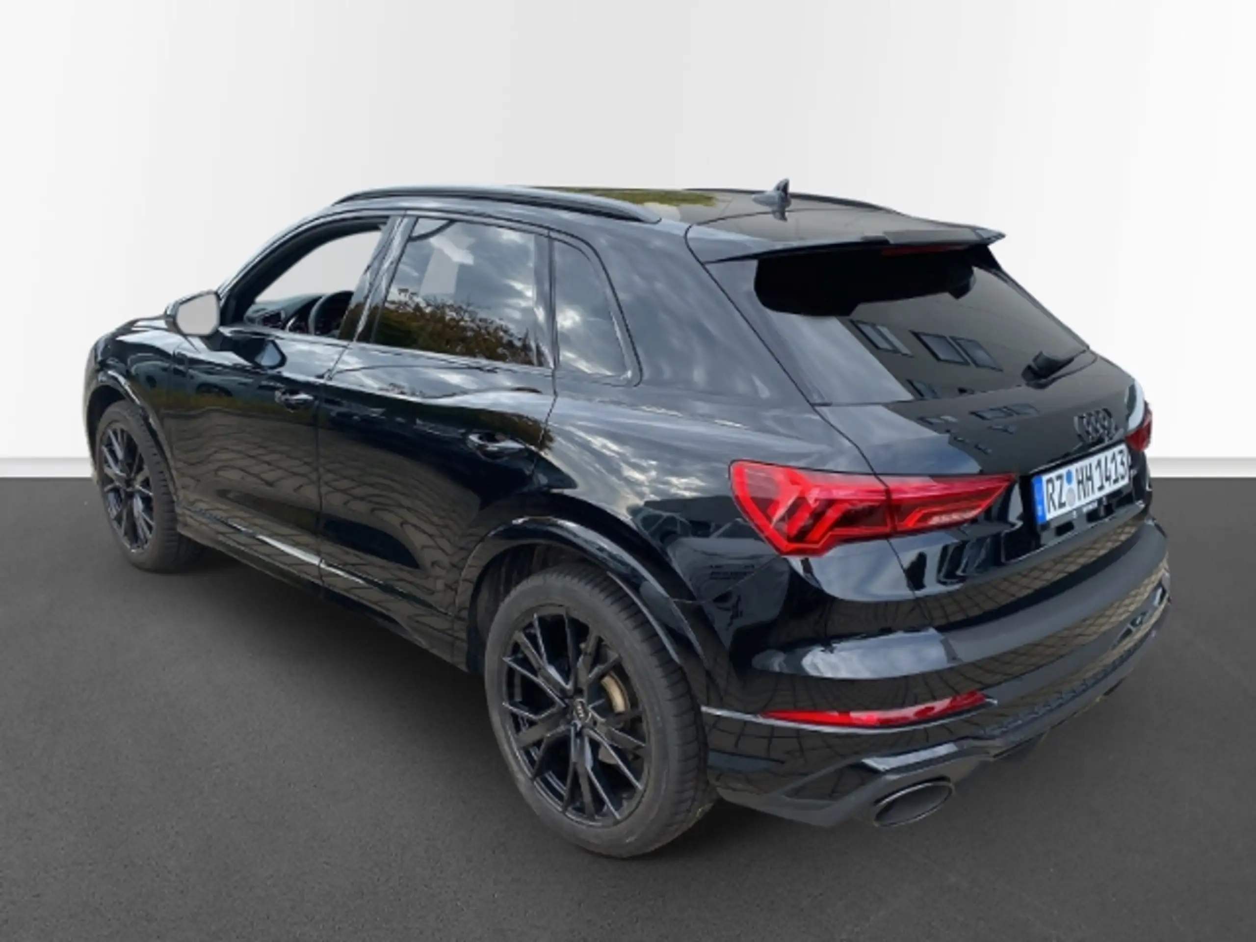 Audi - RS Q3