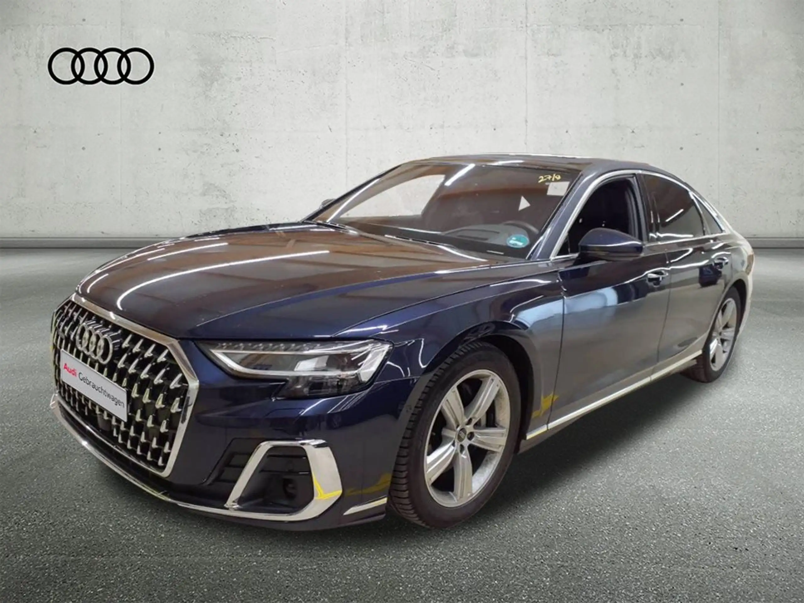 Audi - A8