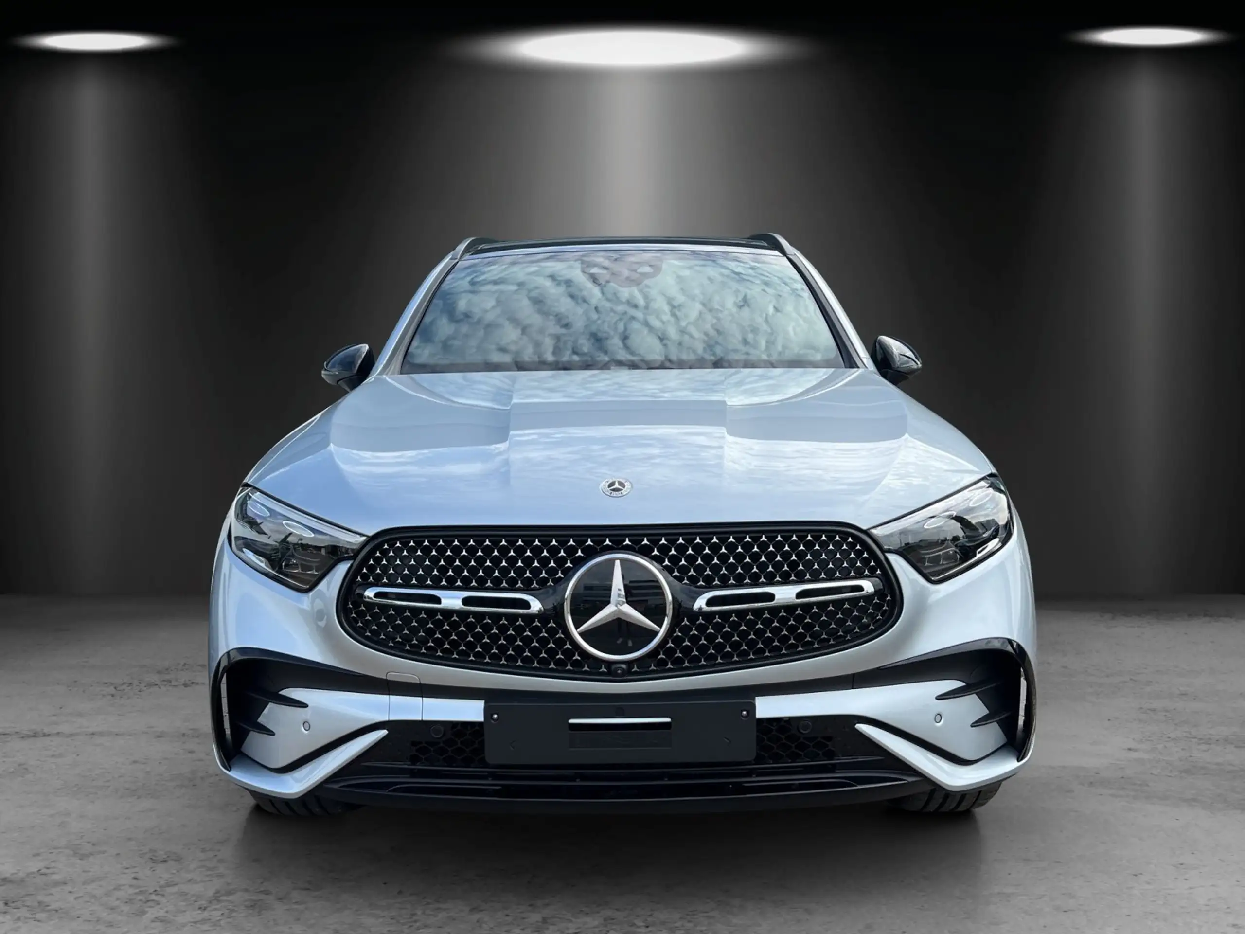 Mercedes-Benz - GLC 220