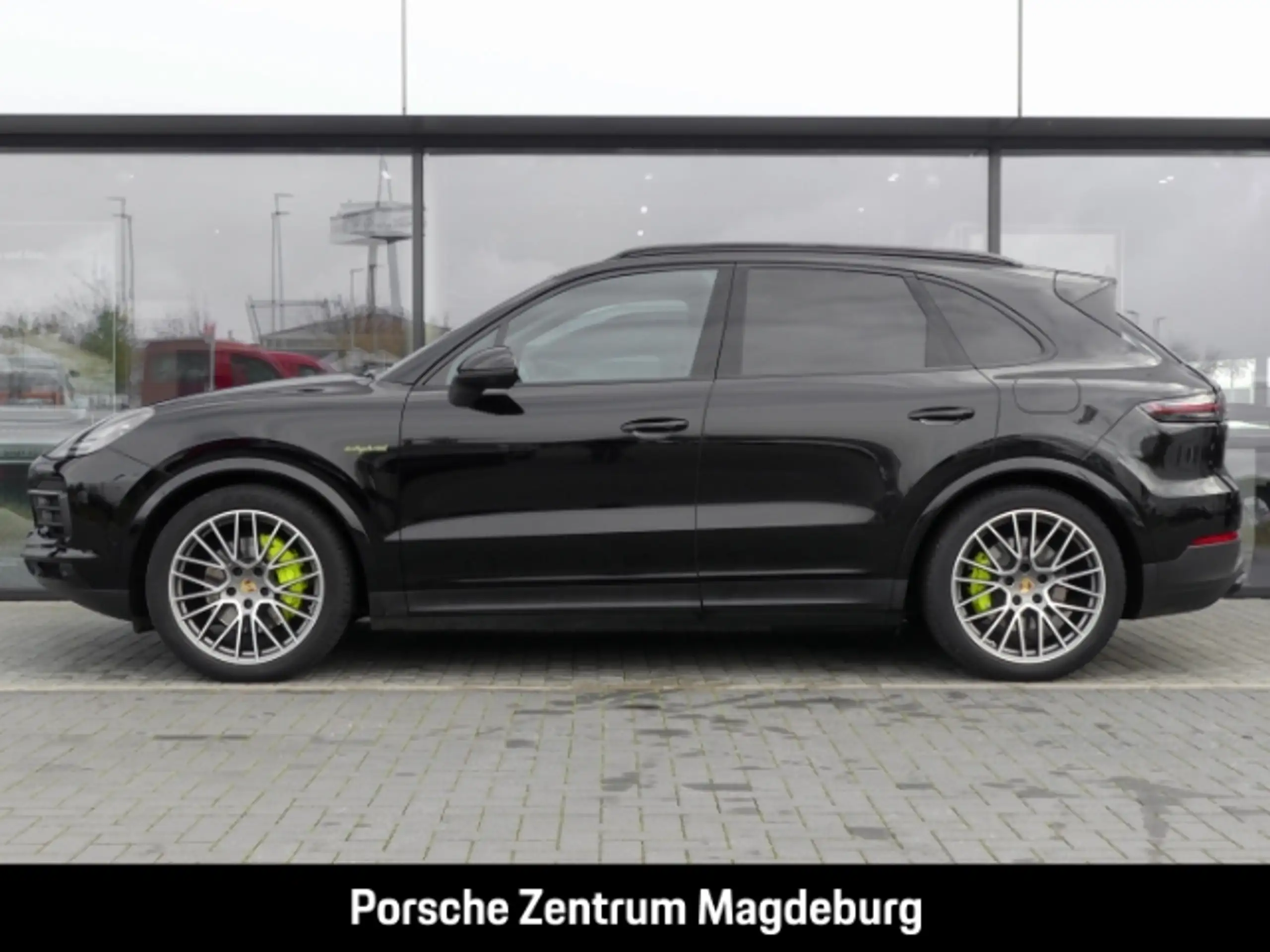 Porsche - Cayenne