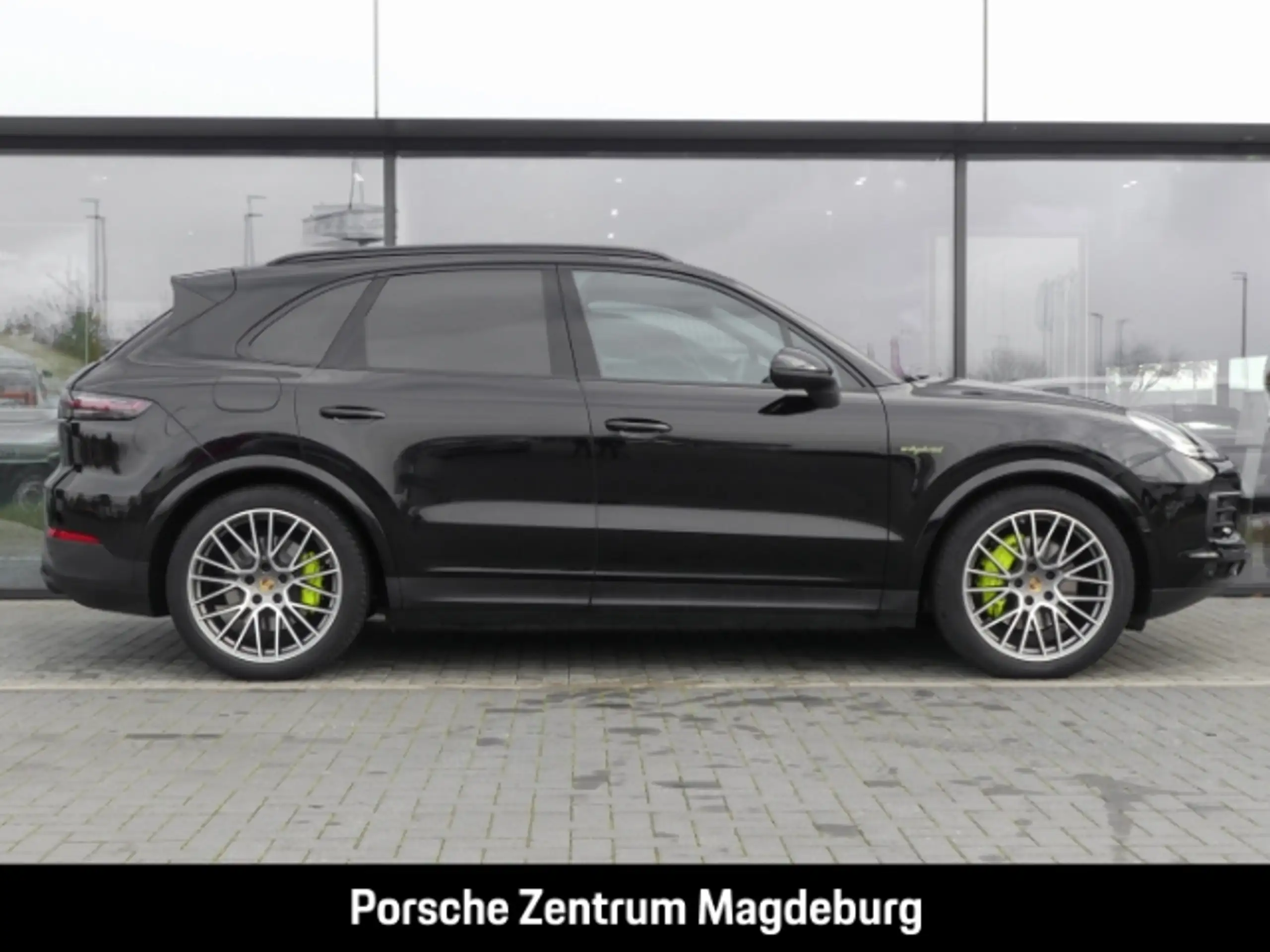 Porsche - Cayenne