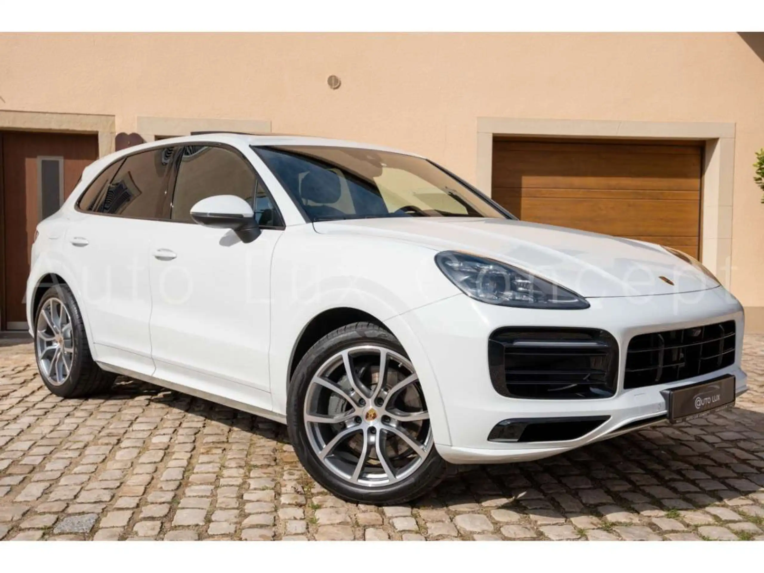 Porsche - Cayenne