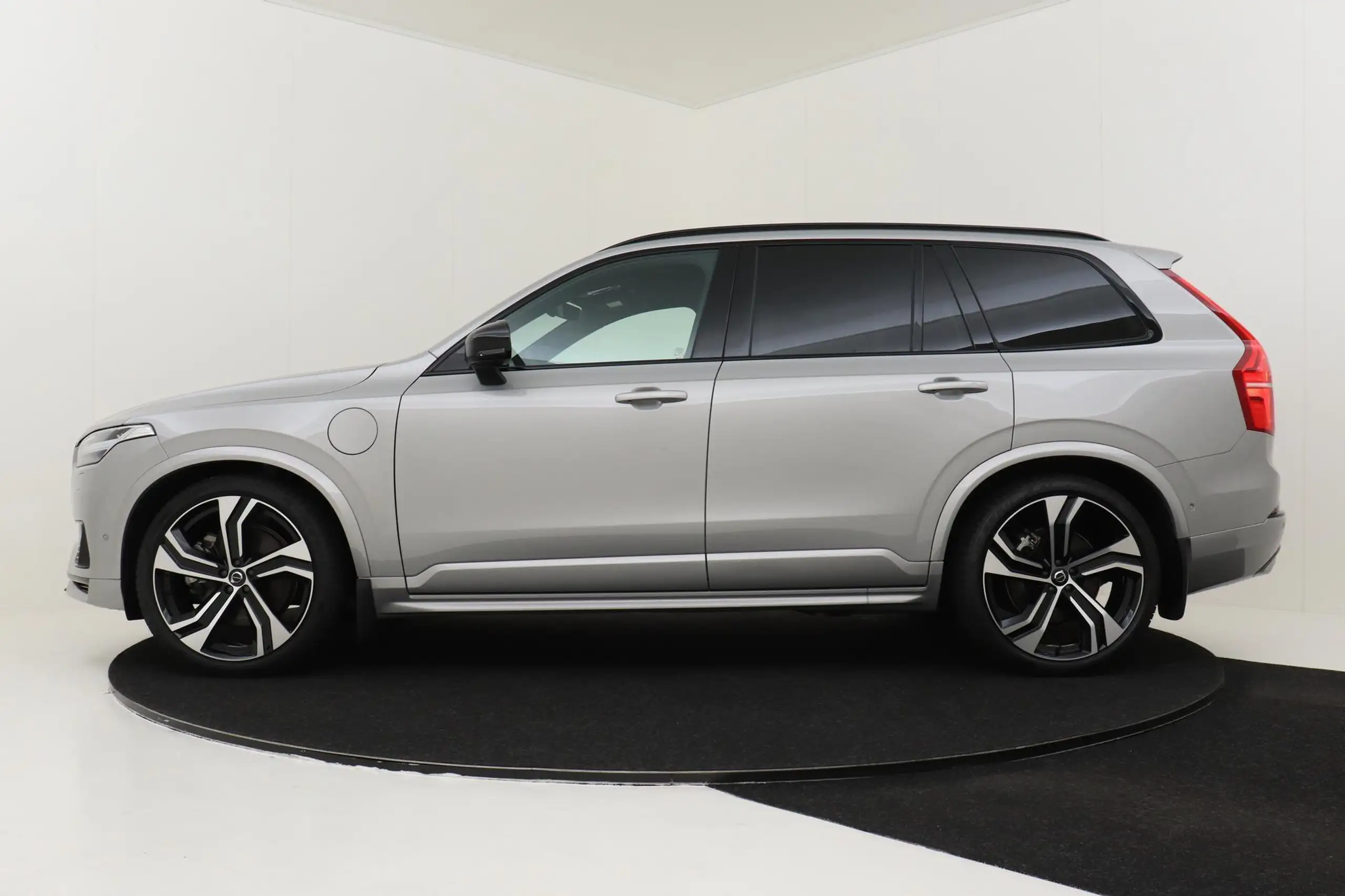 Volvo - XC90