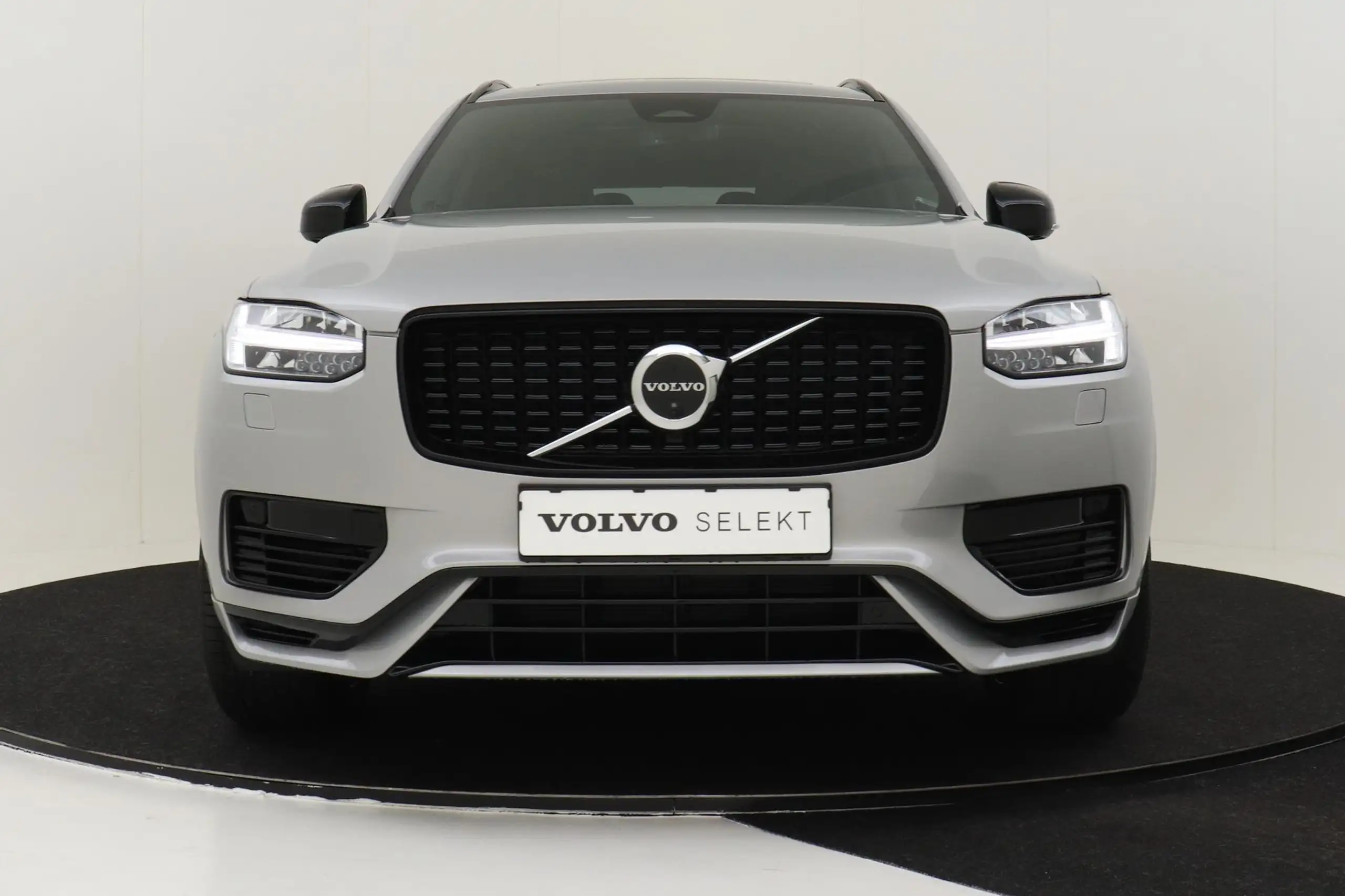 Volvo - XC90